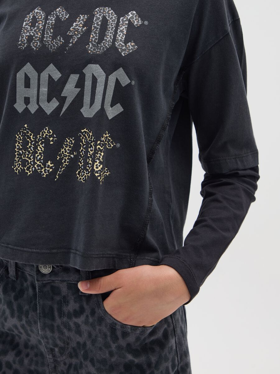 Maglia da ragazze in puro cotone multicolor boxy fit con grafica AC/DC_2