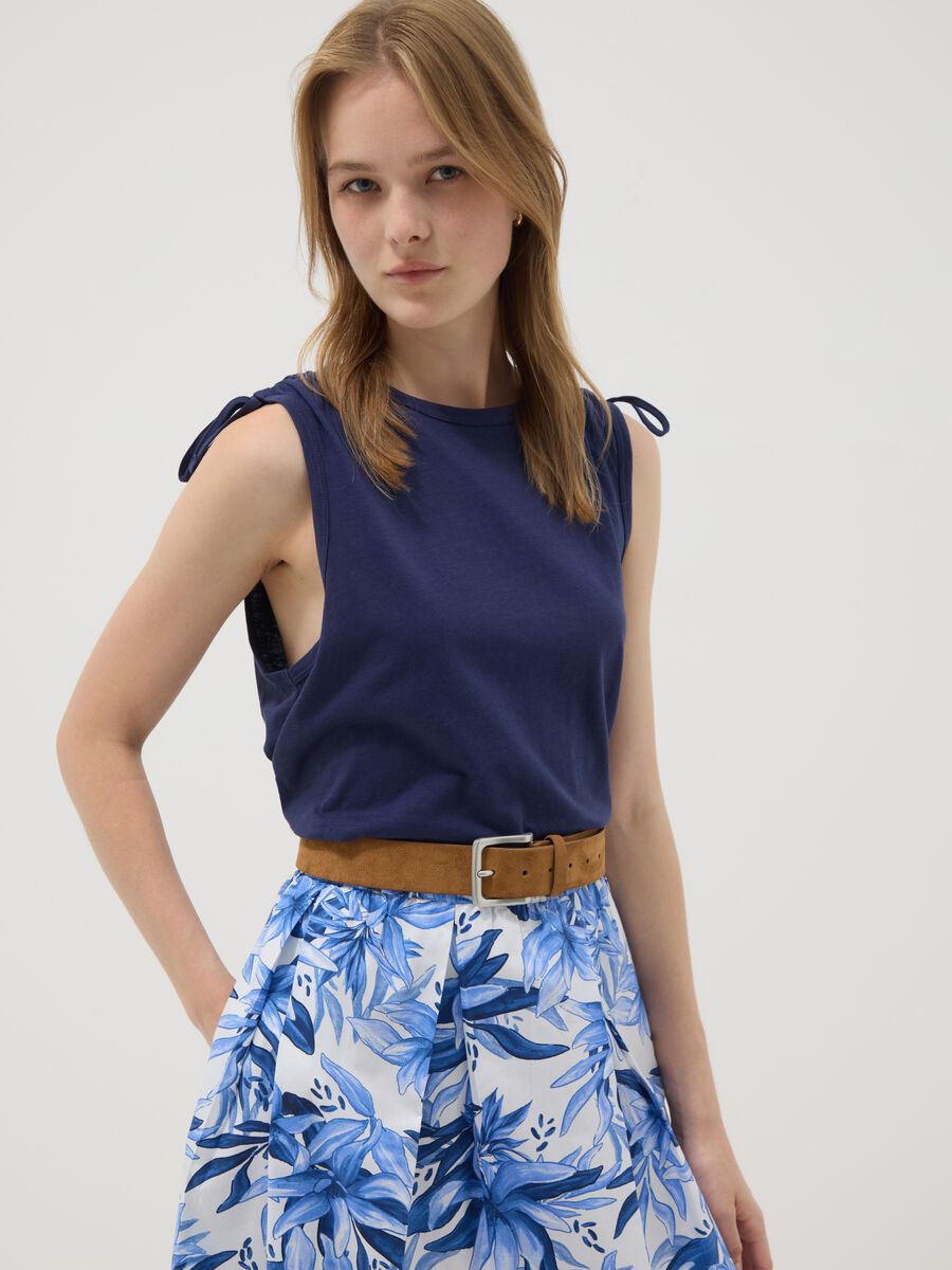 Tank top blu in puro cotone con laccetti sulle spalle_0