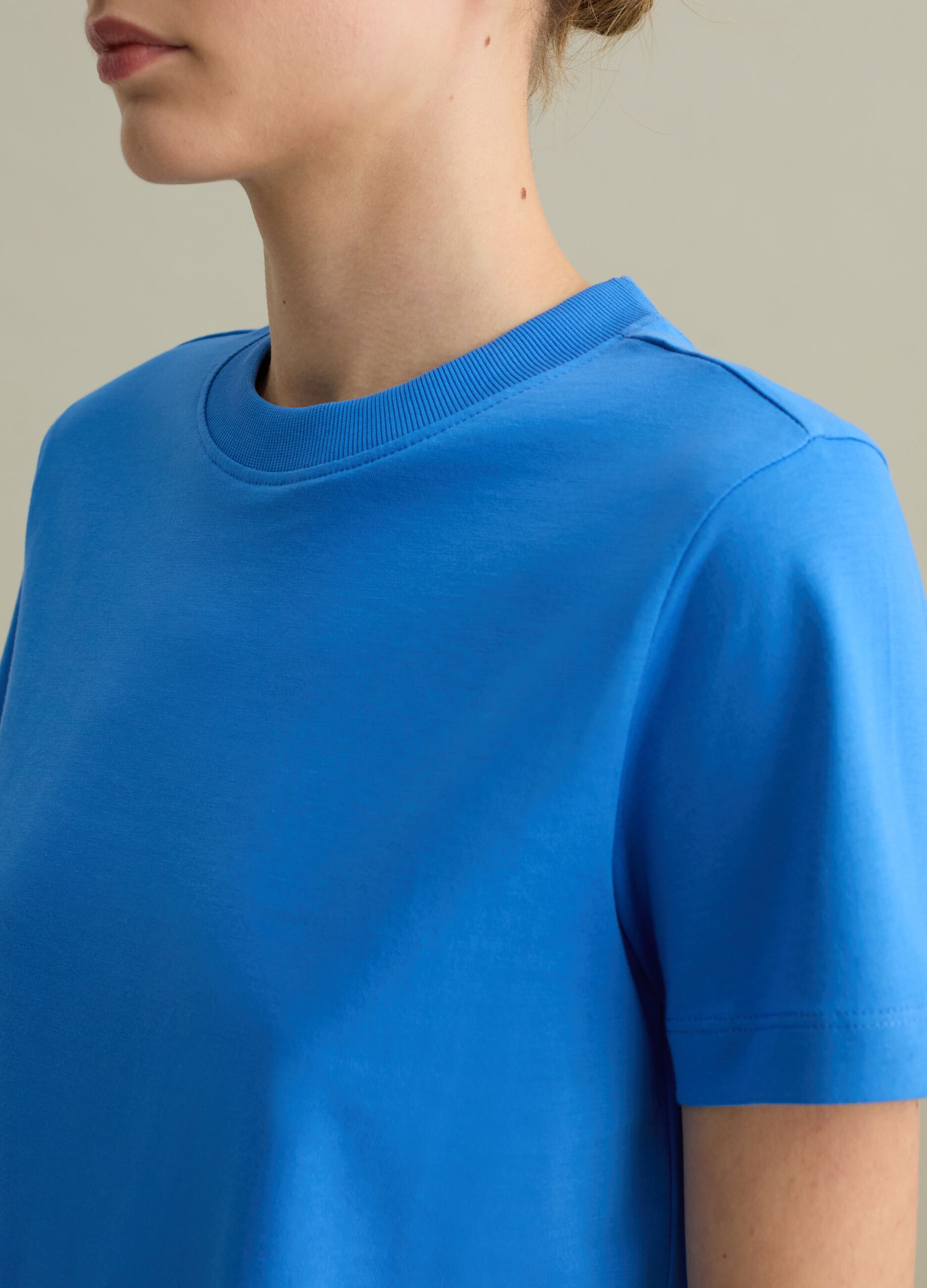 T-shirt girocollo in cotone