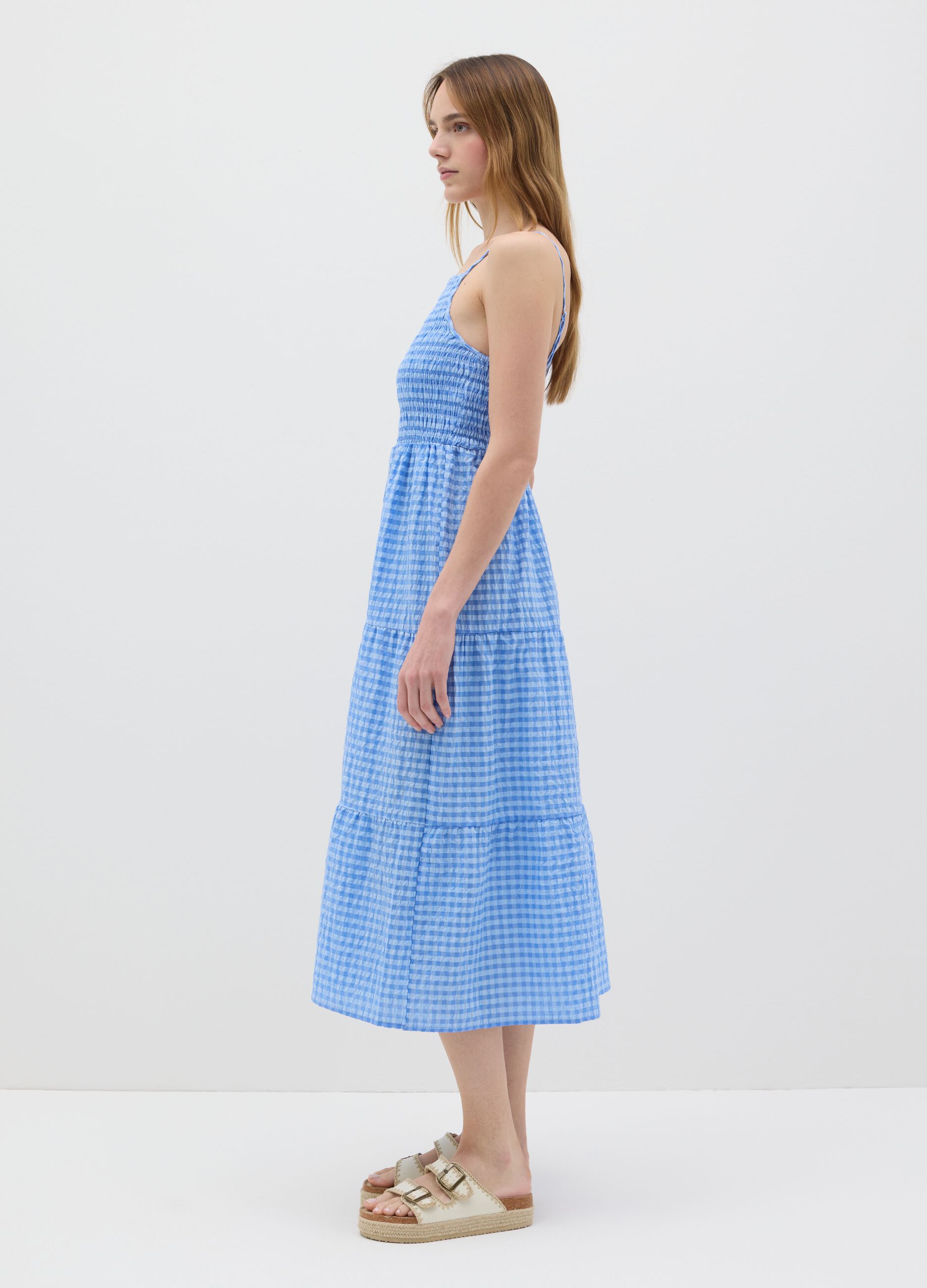 Abito lungo da donna in misto cotone azzurro a quadri wide fit