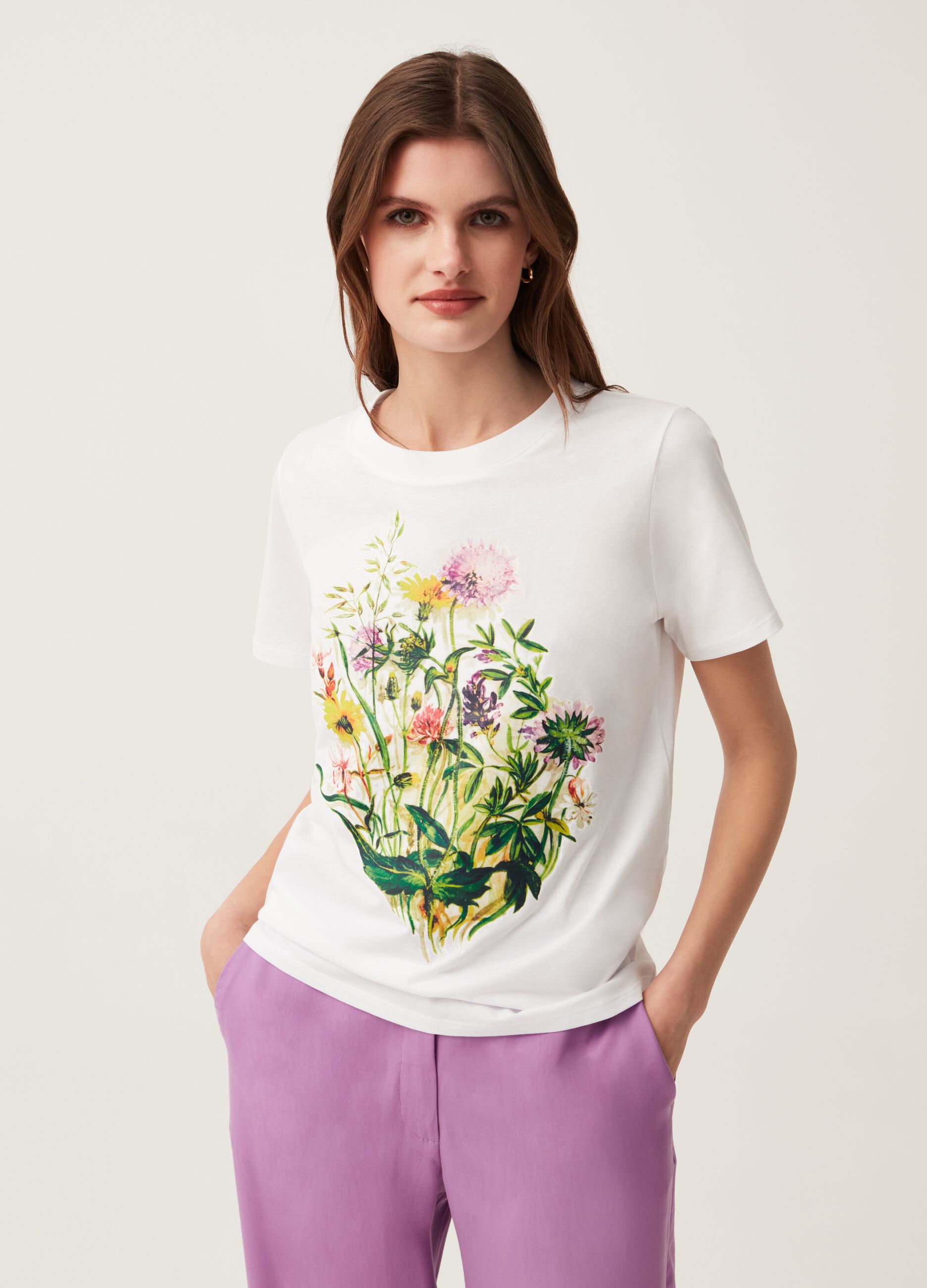 Cotton T-shirt with flower print