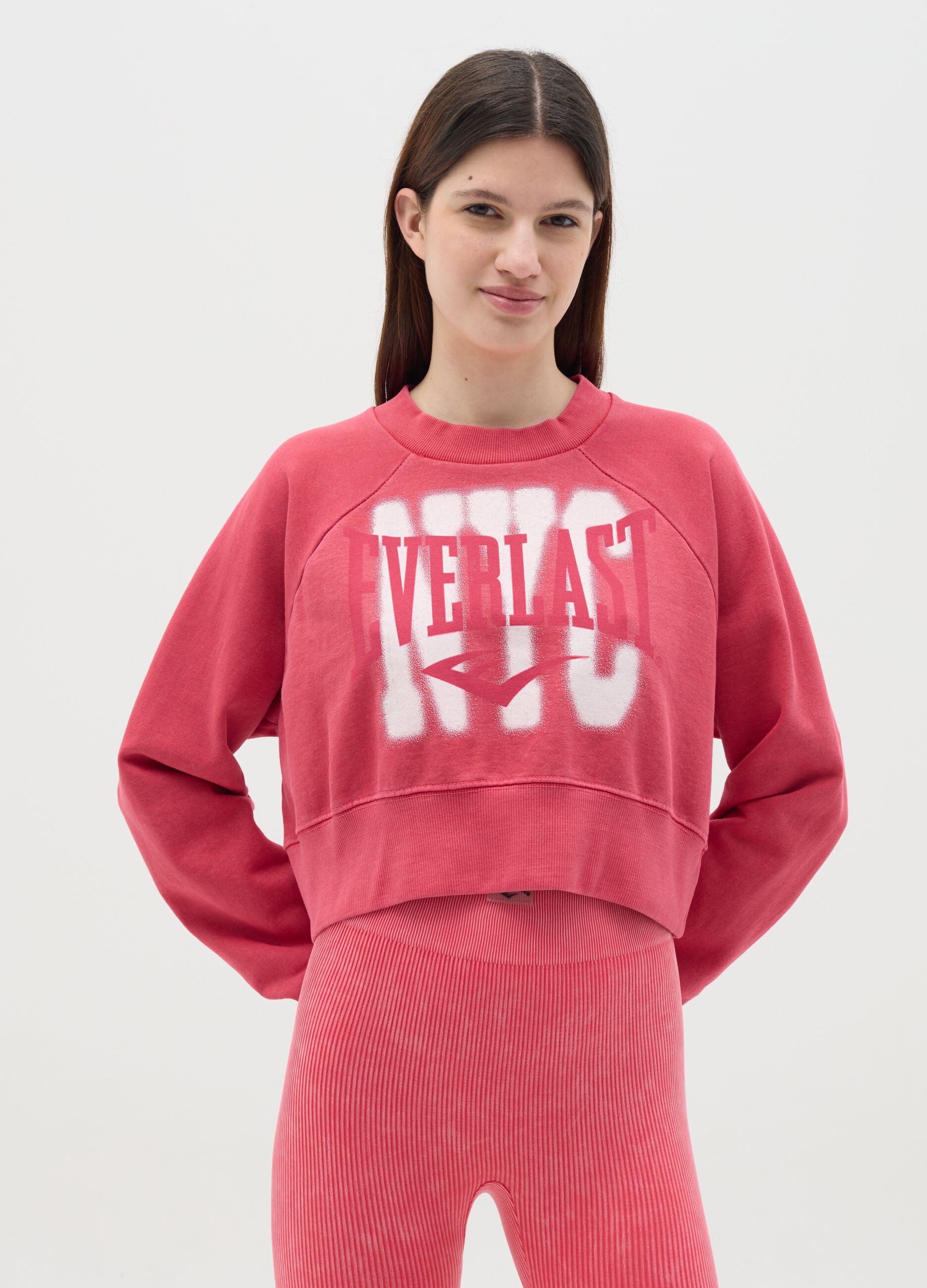 Cropped sweatshirt with logo print