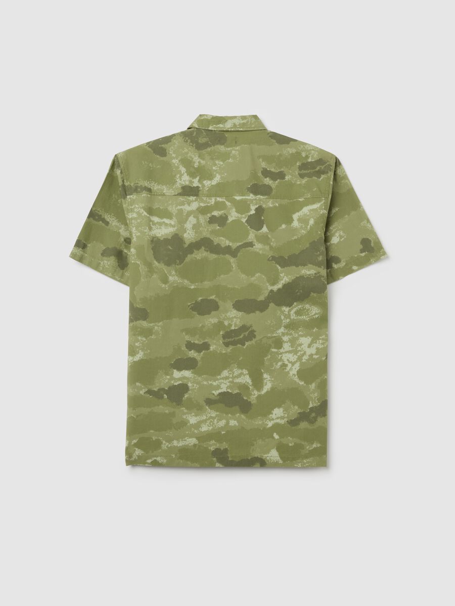 Short-sleeved green shirt in cotton_1