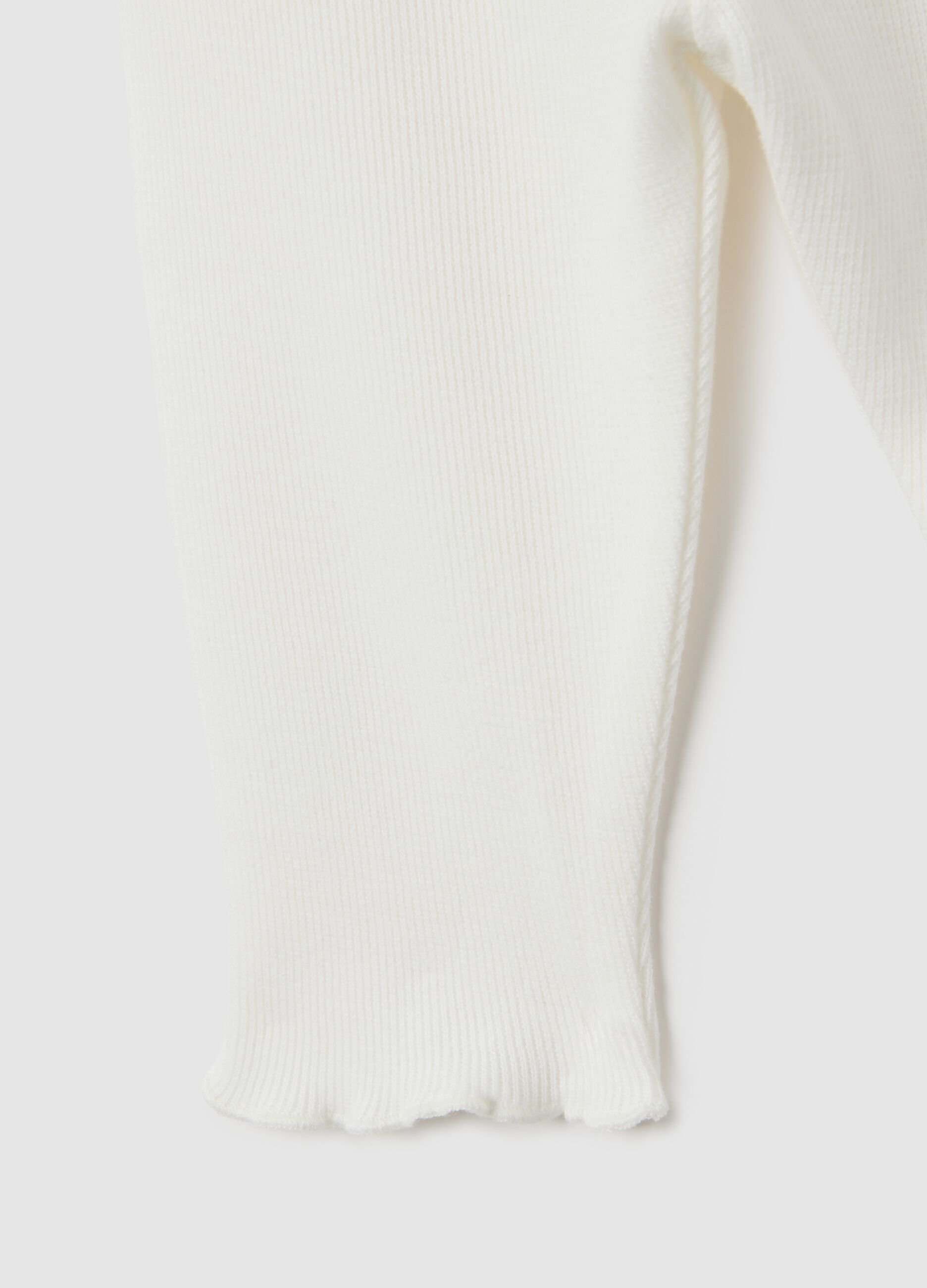Baby girl white cotton leggings regular fit with ruffles