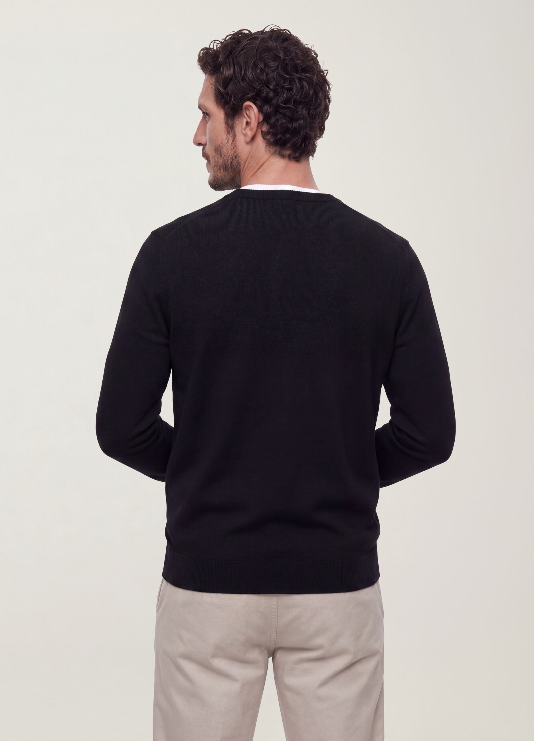 Black crew-neck viscose-blend jumper, regular fit