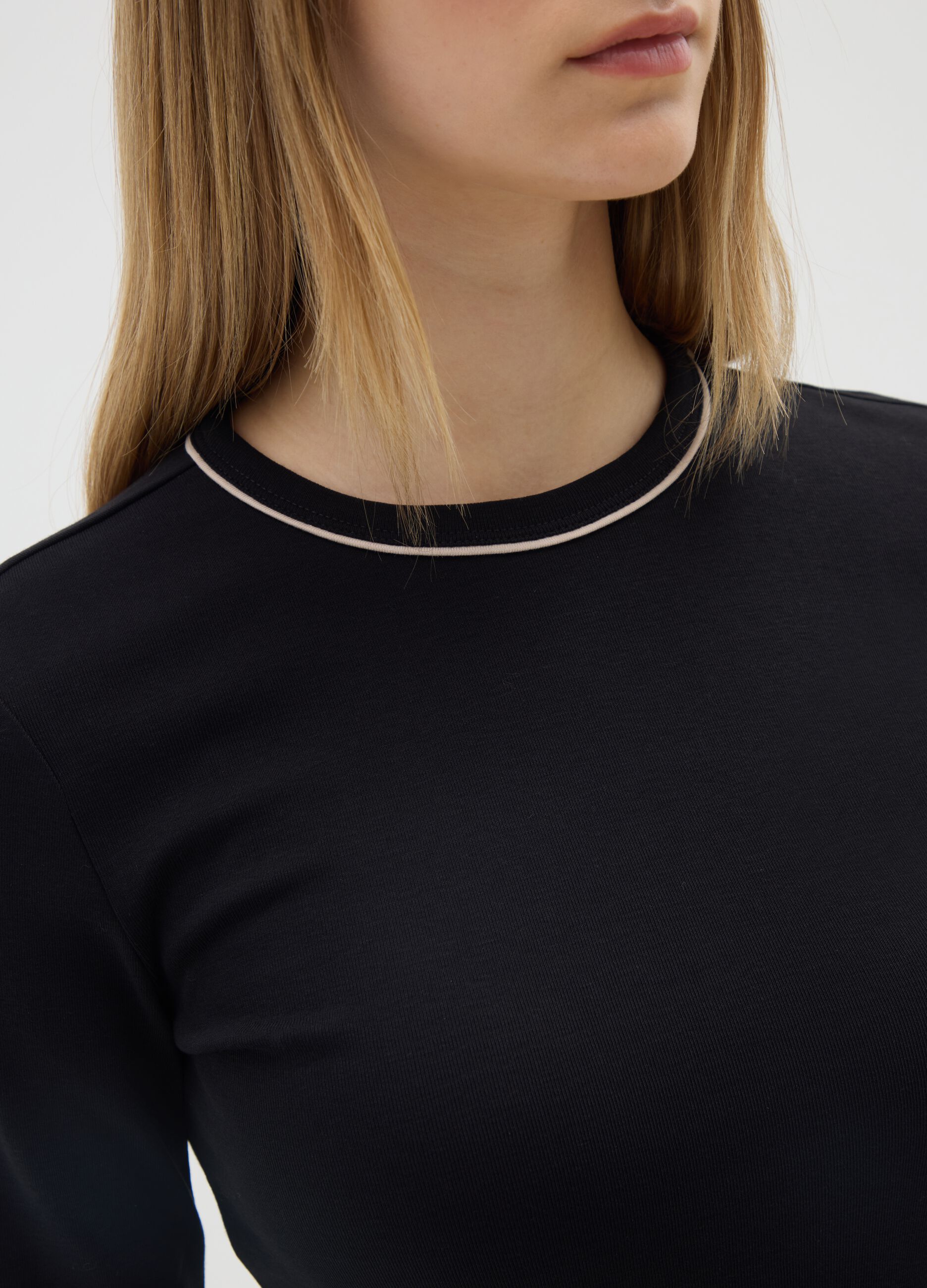 Maglia in puro cotone nero regular fit
