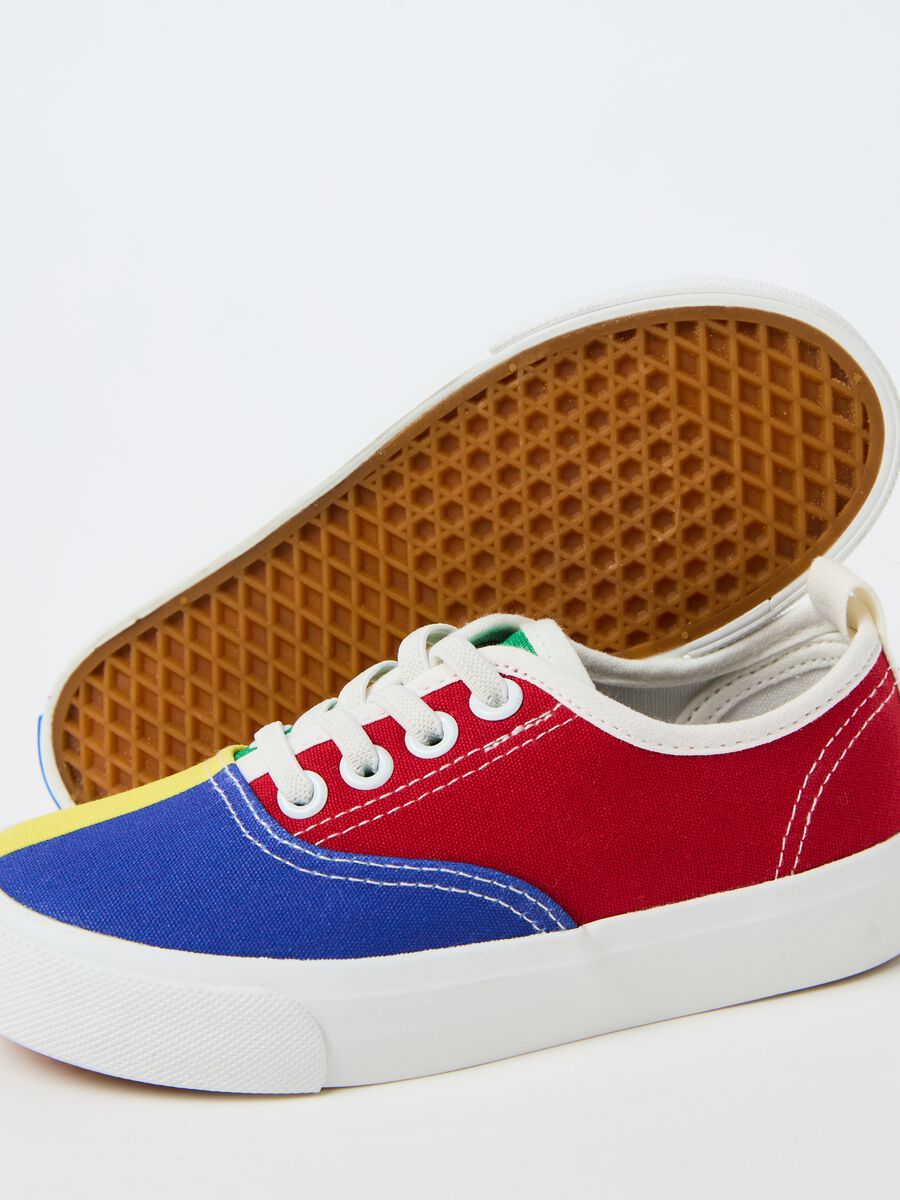 Colourblock sneakers with laces_1