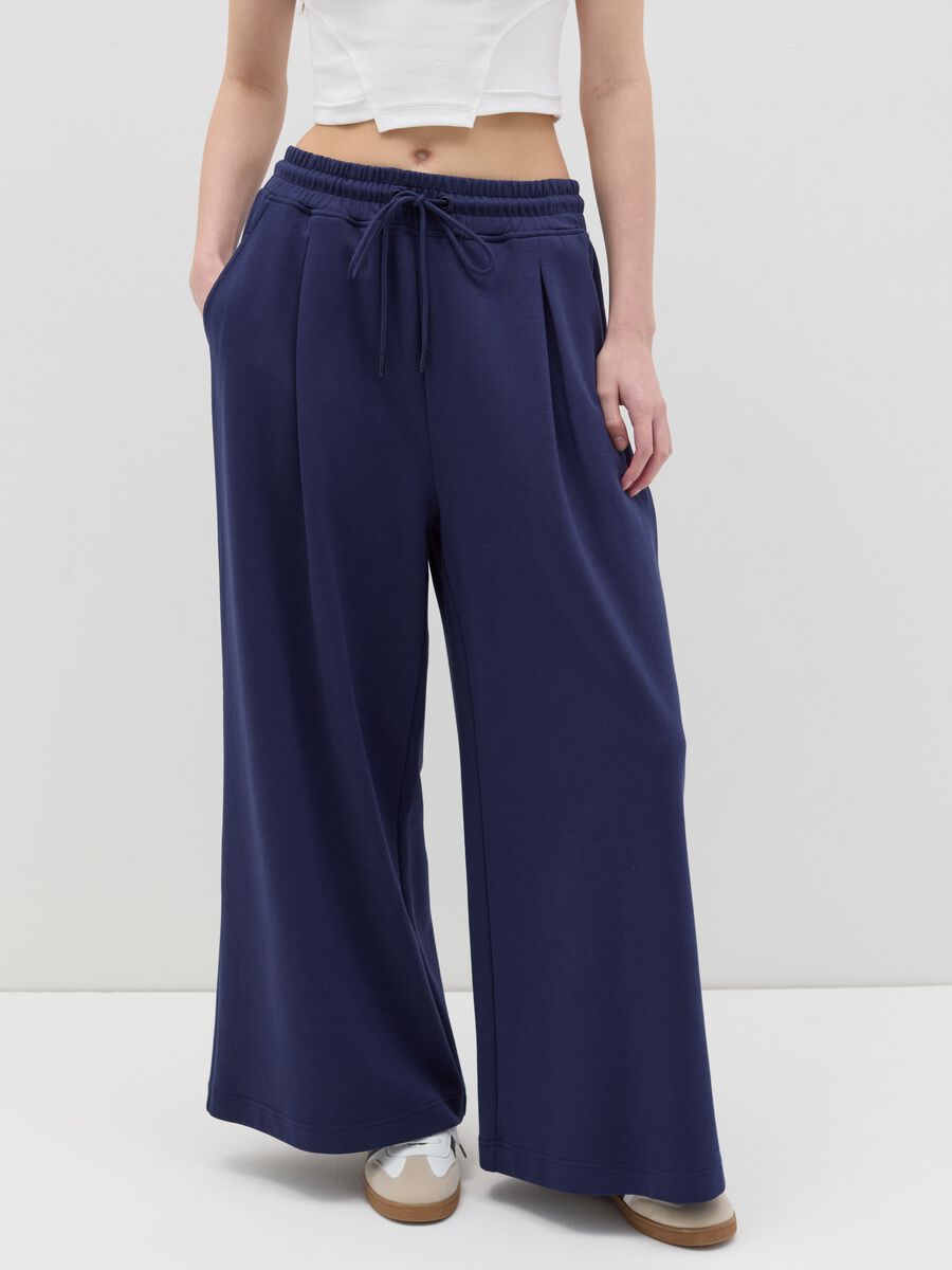 Wide-leg joggers with detail at the waist_1