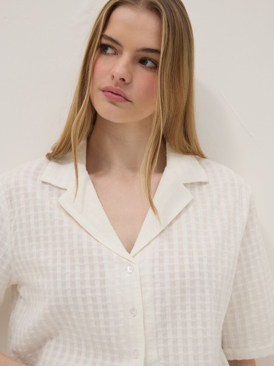 White pure cotton regular-fit shirt with check texture_0