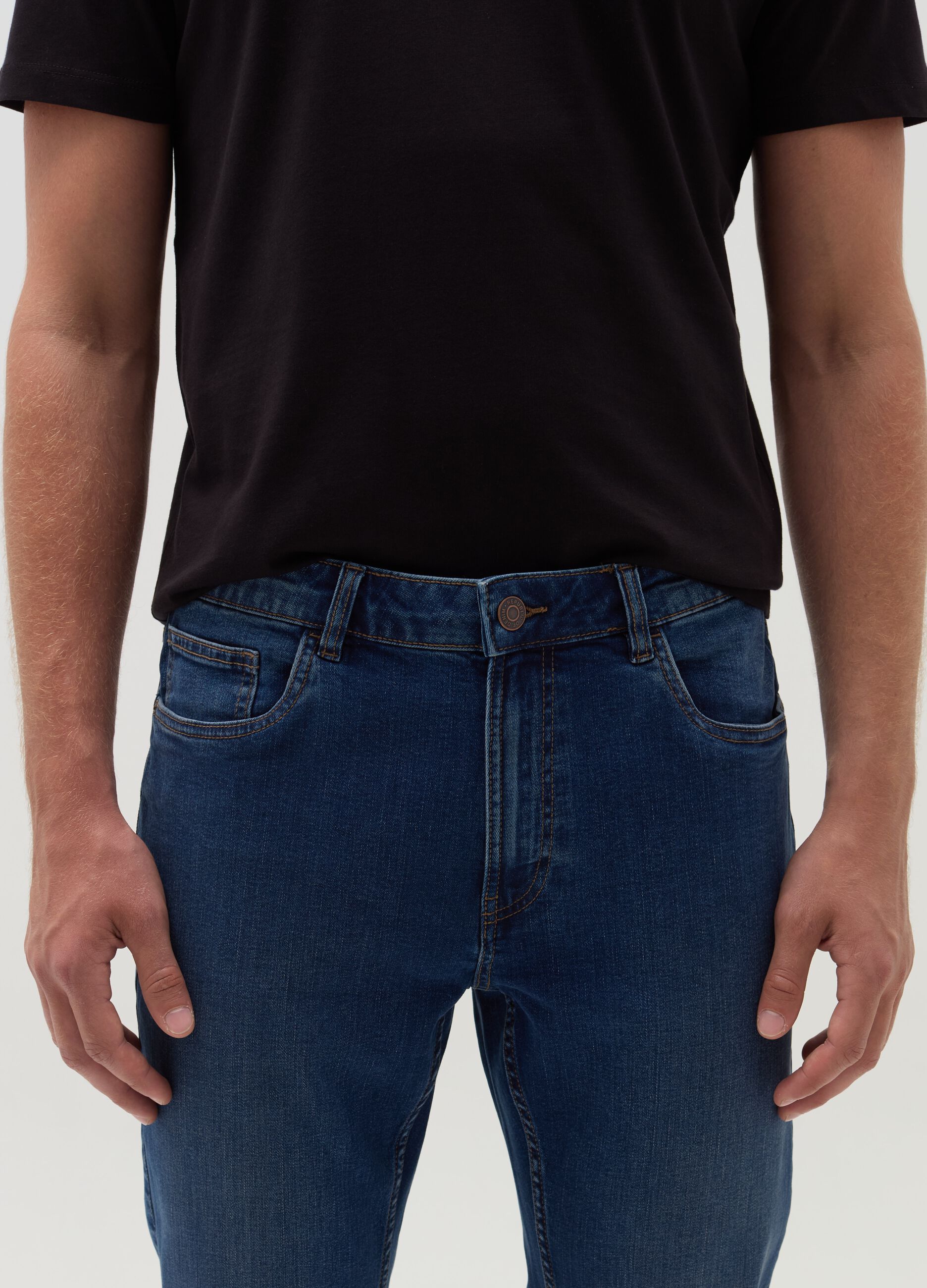 Jeans regular fit cinque tasche