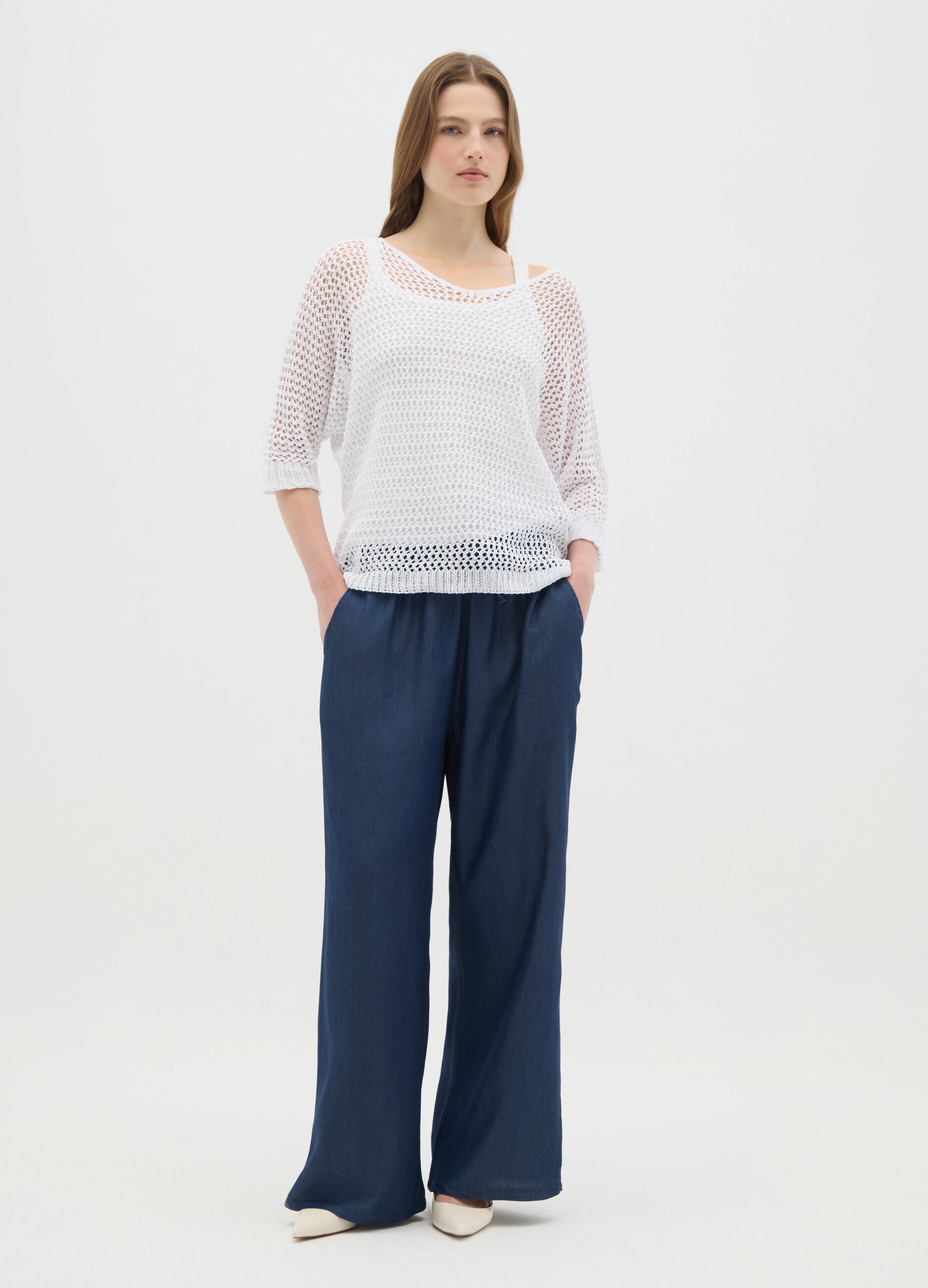 Women's white cotton regular fit jumper