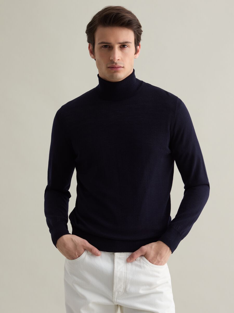 Merino wool pullover with high neck_0
