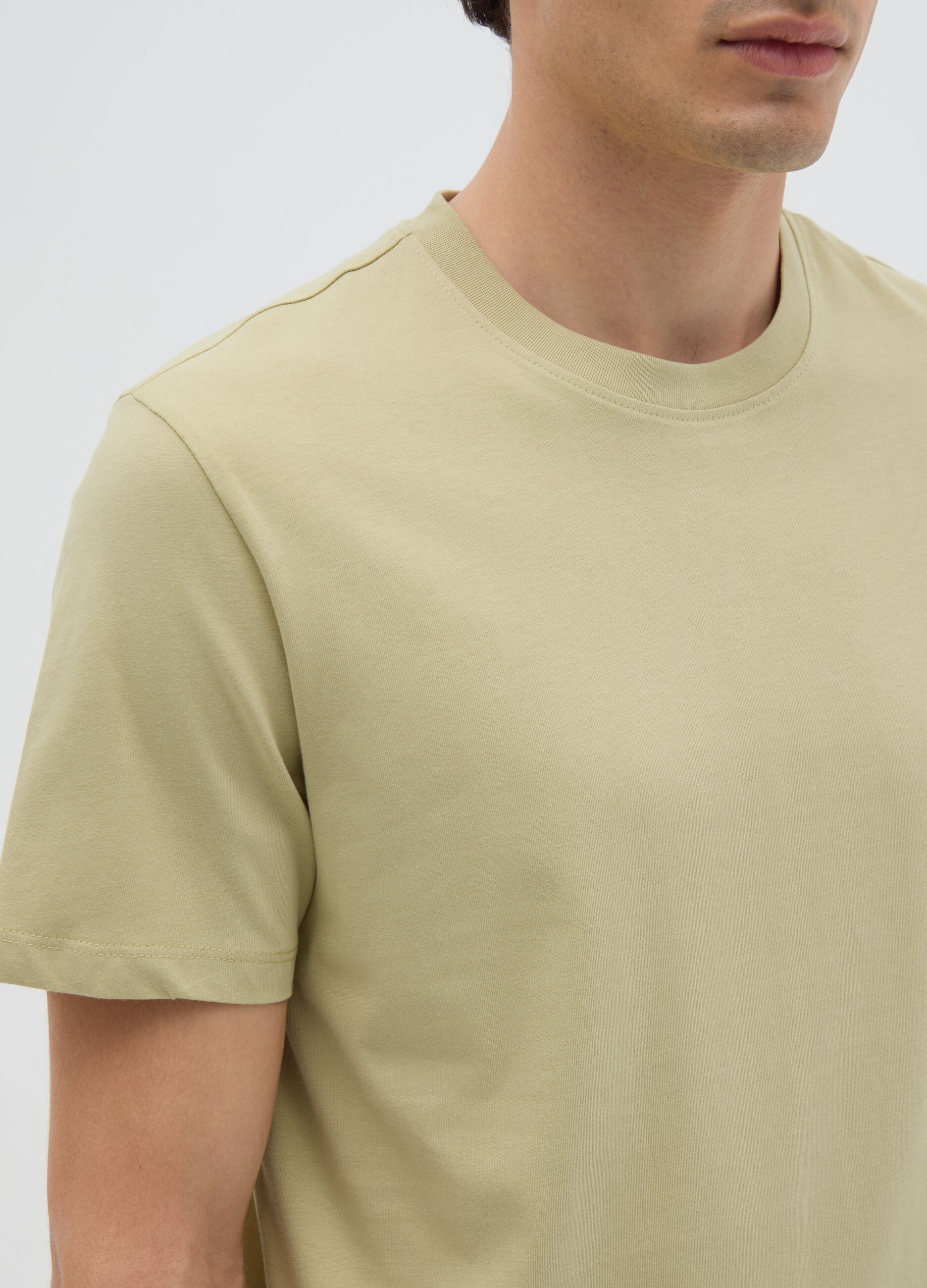 T-shirt da uomo in puro cotone verde regular fit