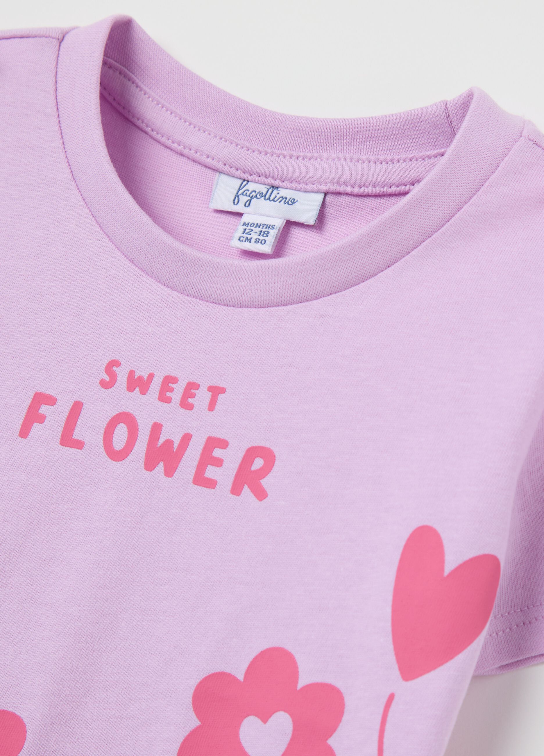 T-shirt viola in cotone con stampa 