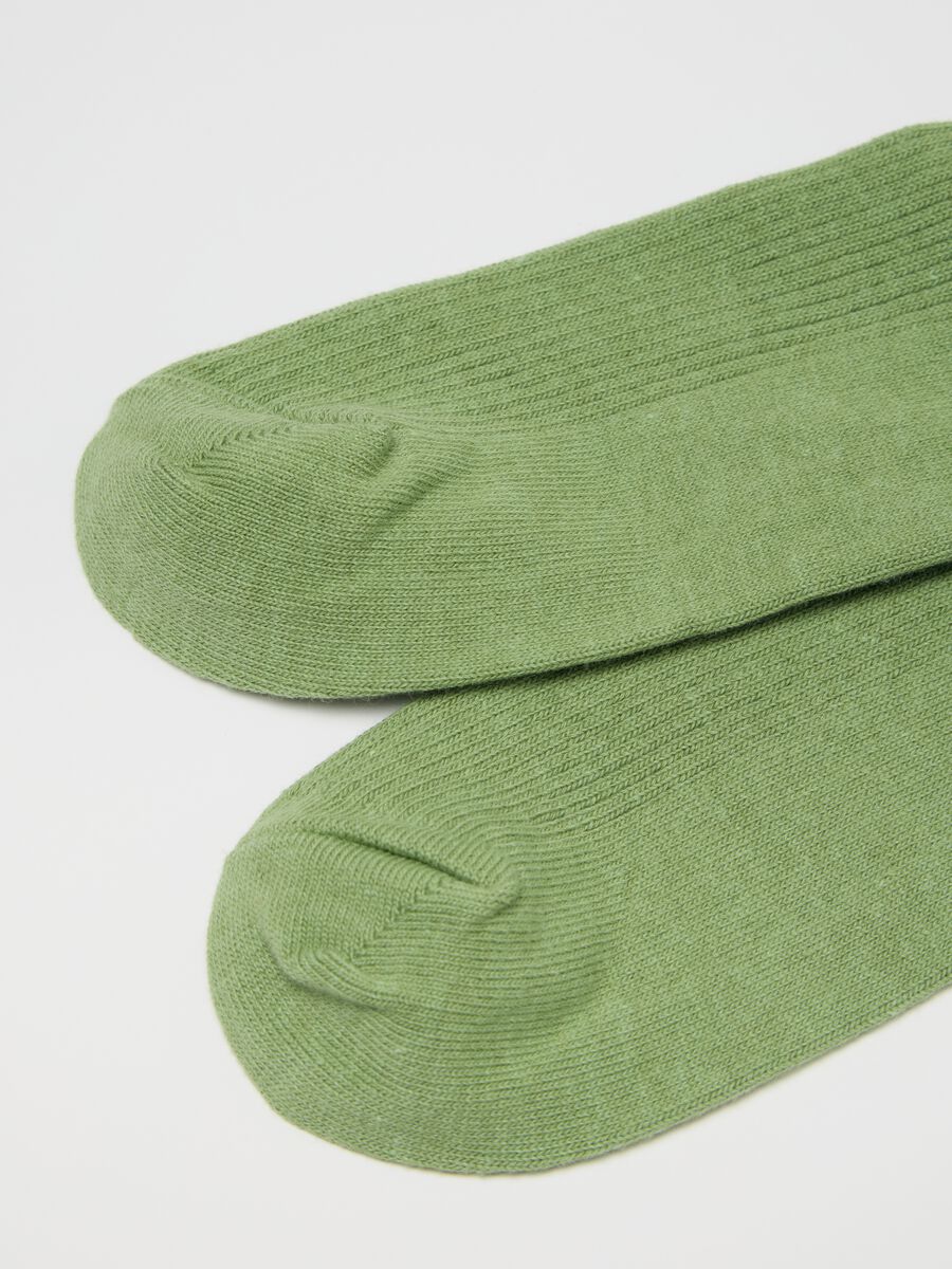 Green stretch ribbed midi socks_1