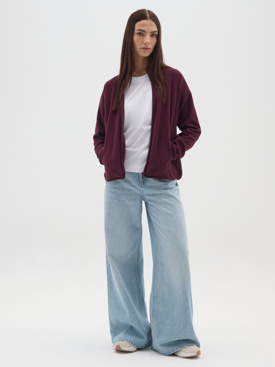 Red fleece sweatshirt with fitted fit and zip_1