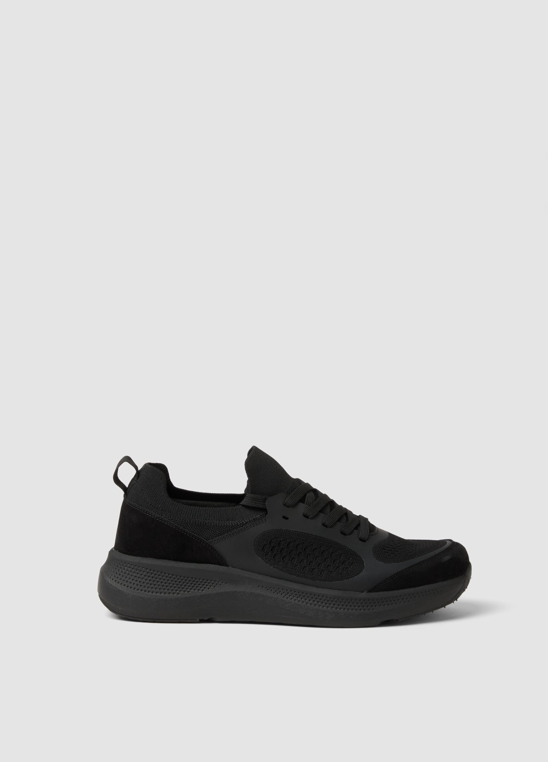 Black sports trainers