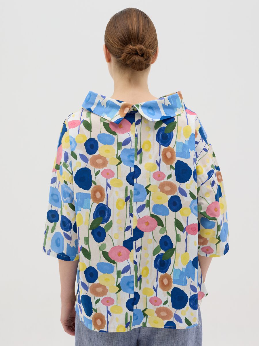 Multi-colour floral stretch cotton blouse_3