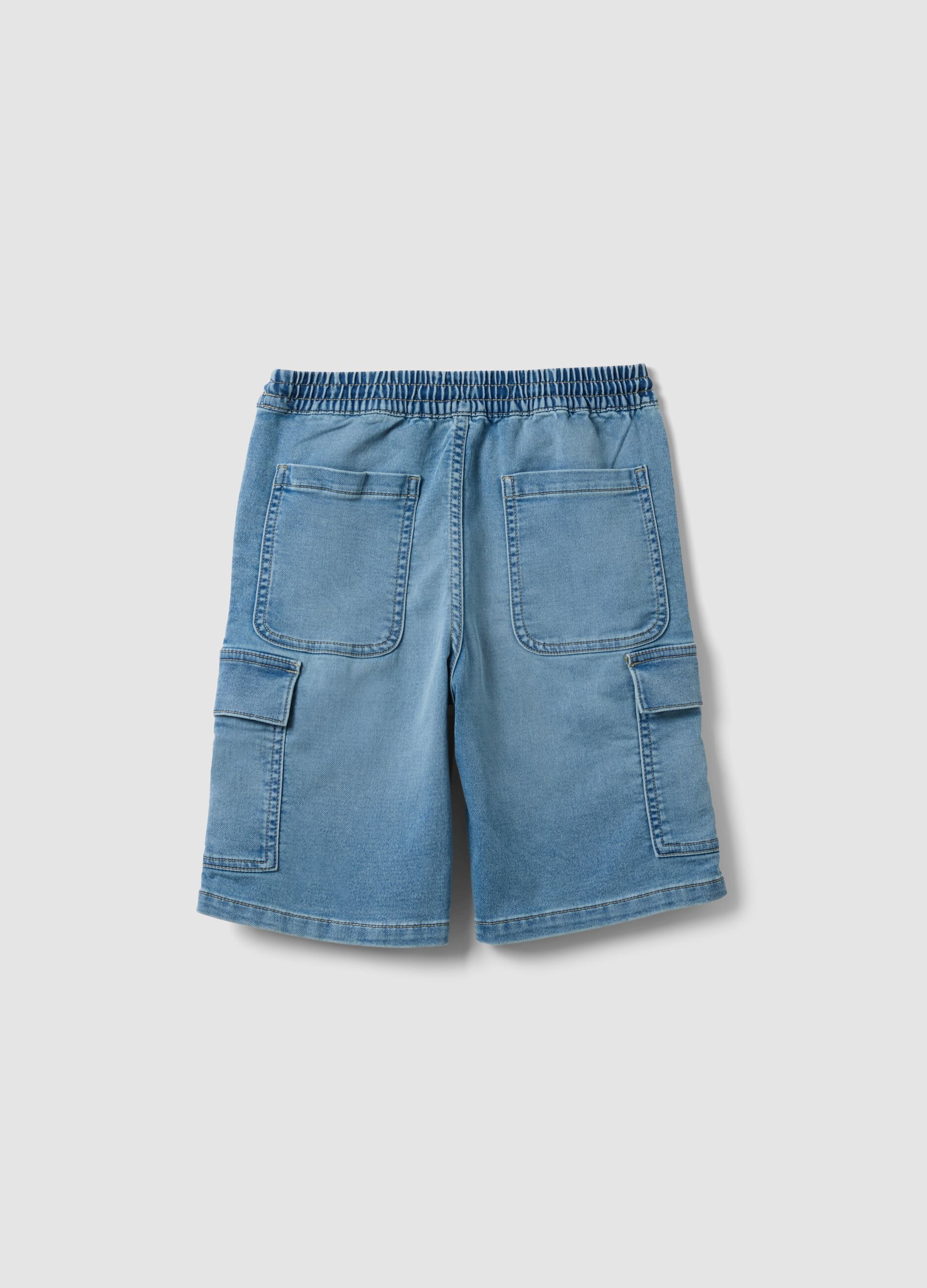 Light blue cargo shorts in stretch cotton denim