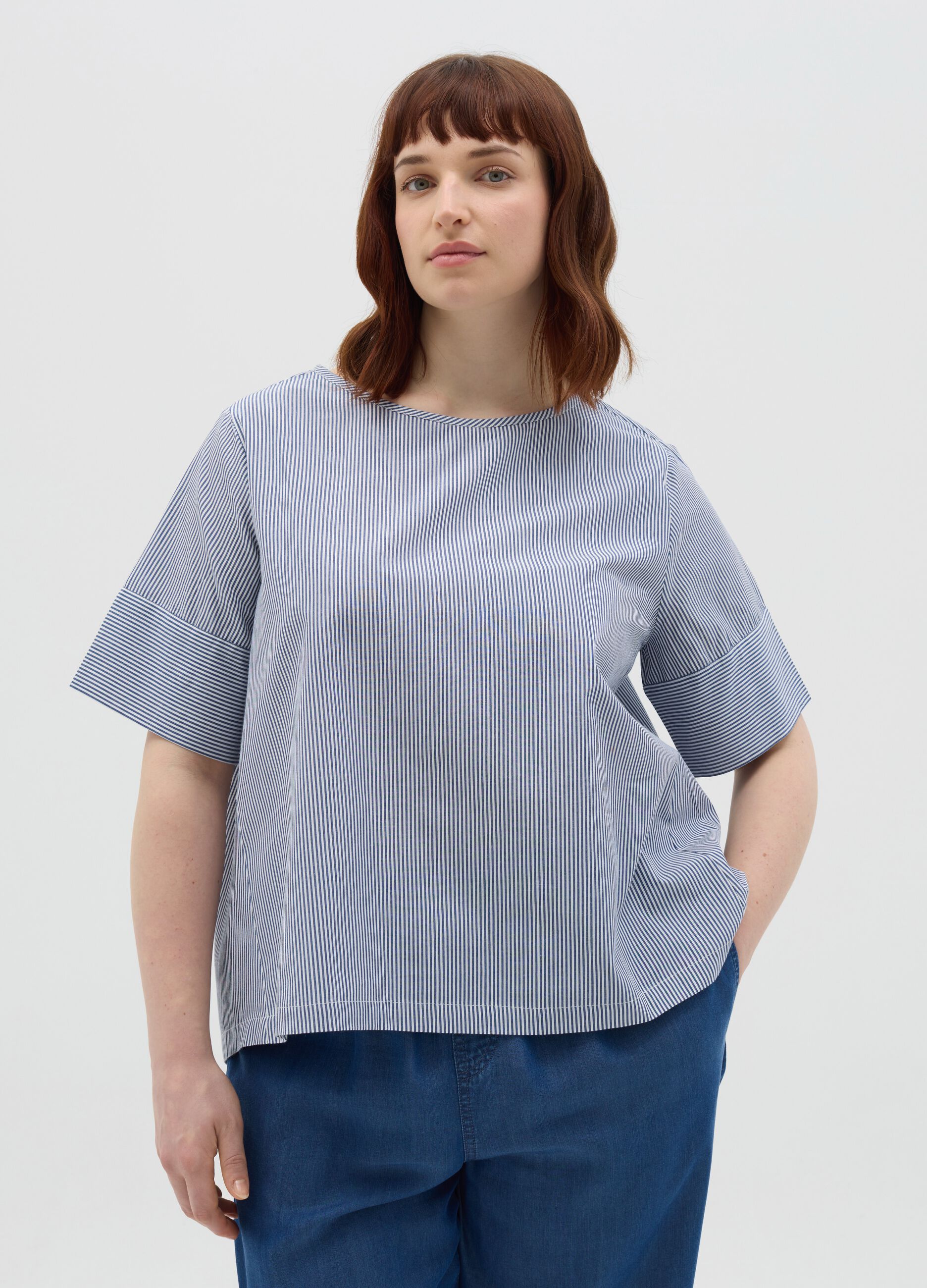 Curvy blouse with white and blue stripes