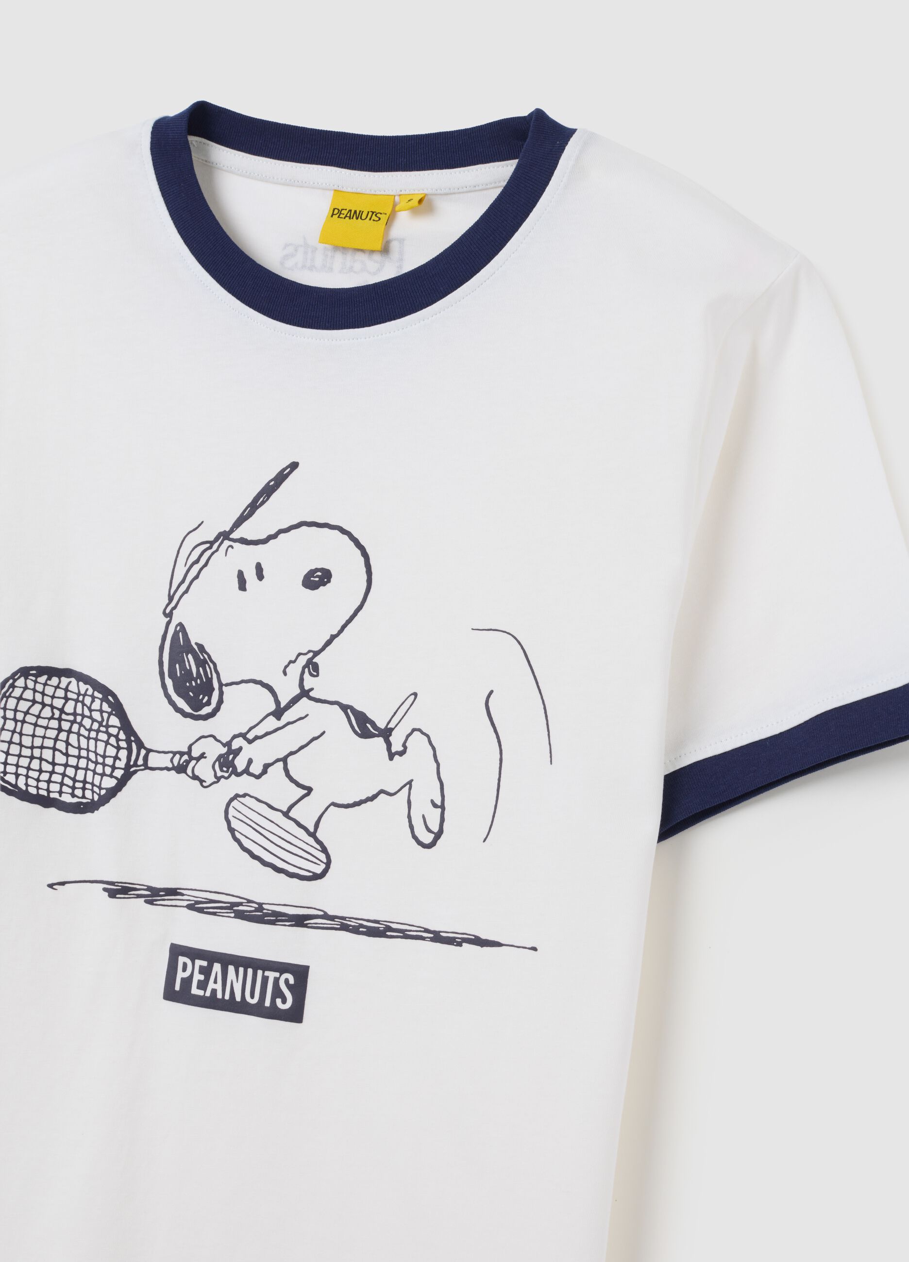 Women's multicolour pure cotton T-shirt with regular fit and Snoopy print