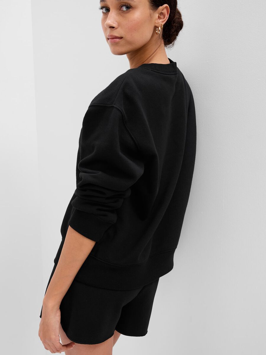 Sweatshirt with round neck and logo embroidery_2