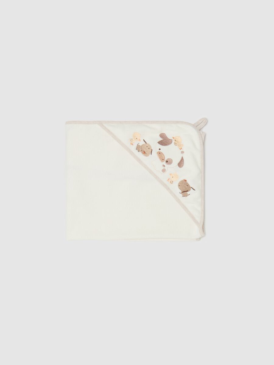 Bathrobe embroidered with farm animals_0