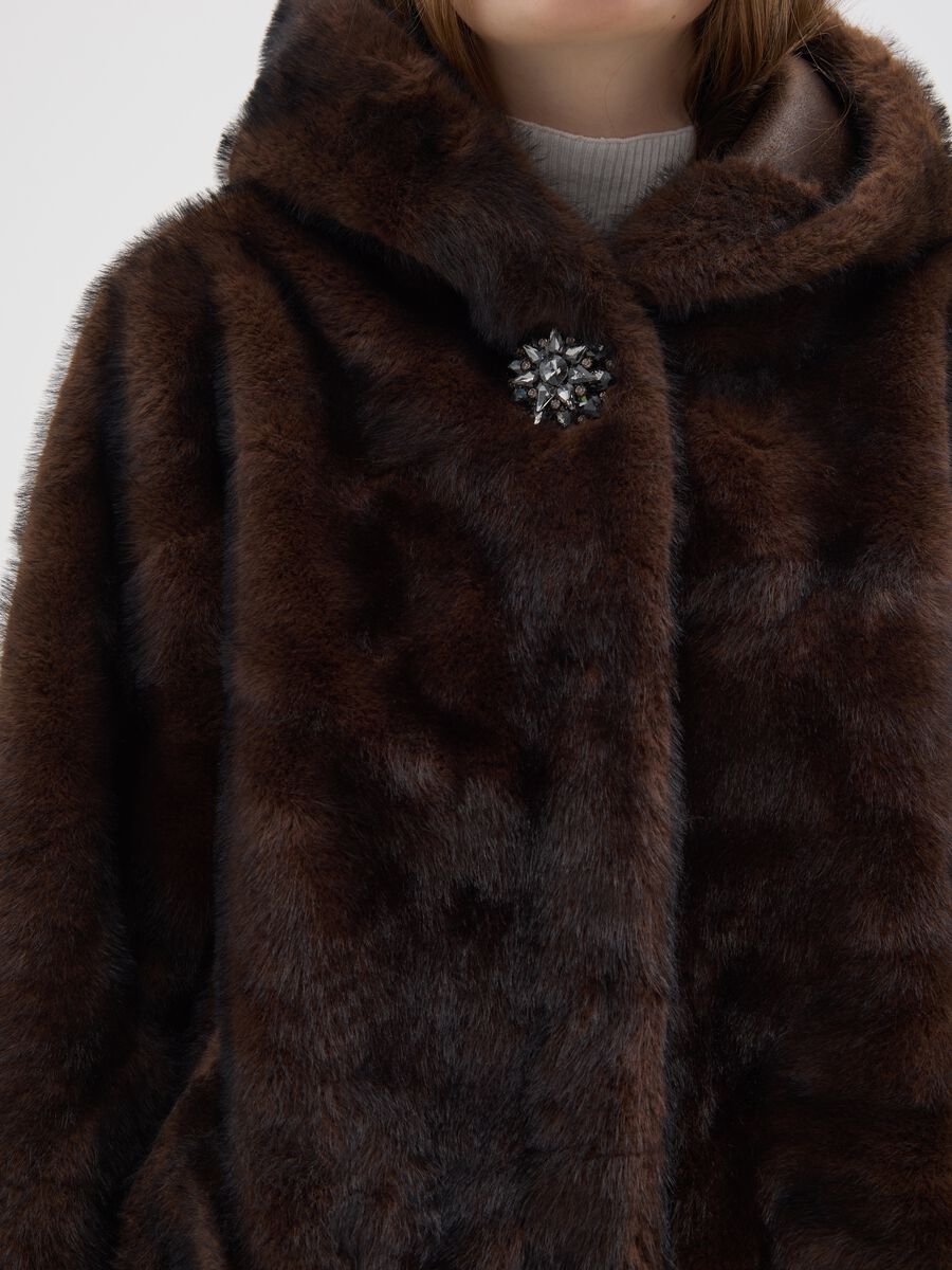 Cappotto morbido marrone con cappuccio regular fit_3