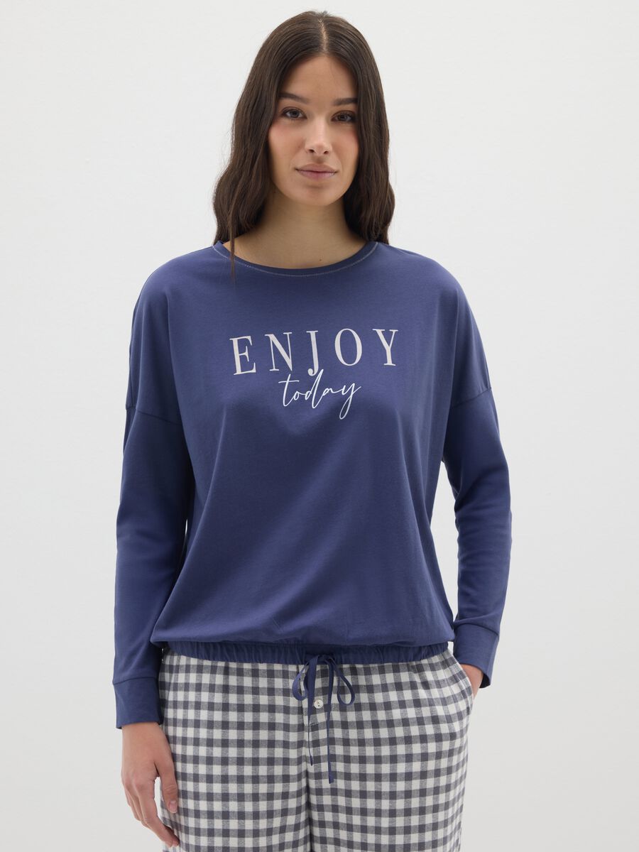 Maglia da pigiama blu con scritta_1