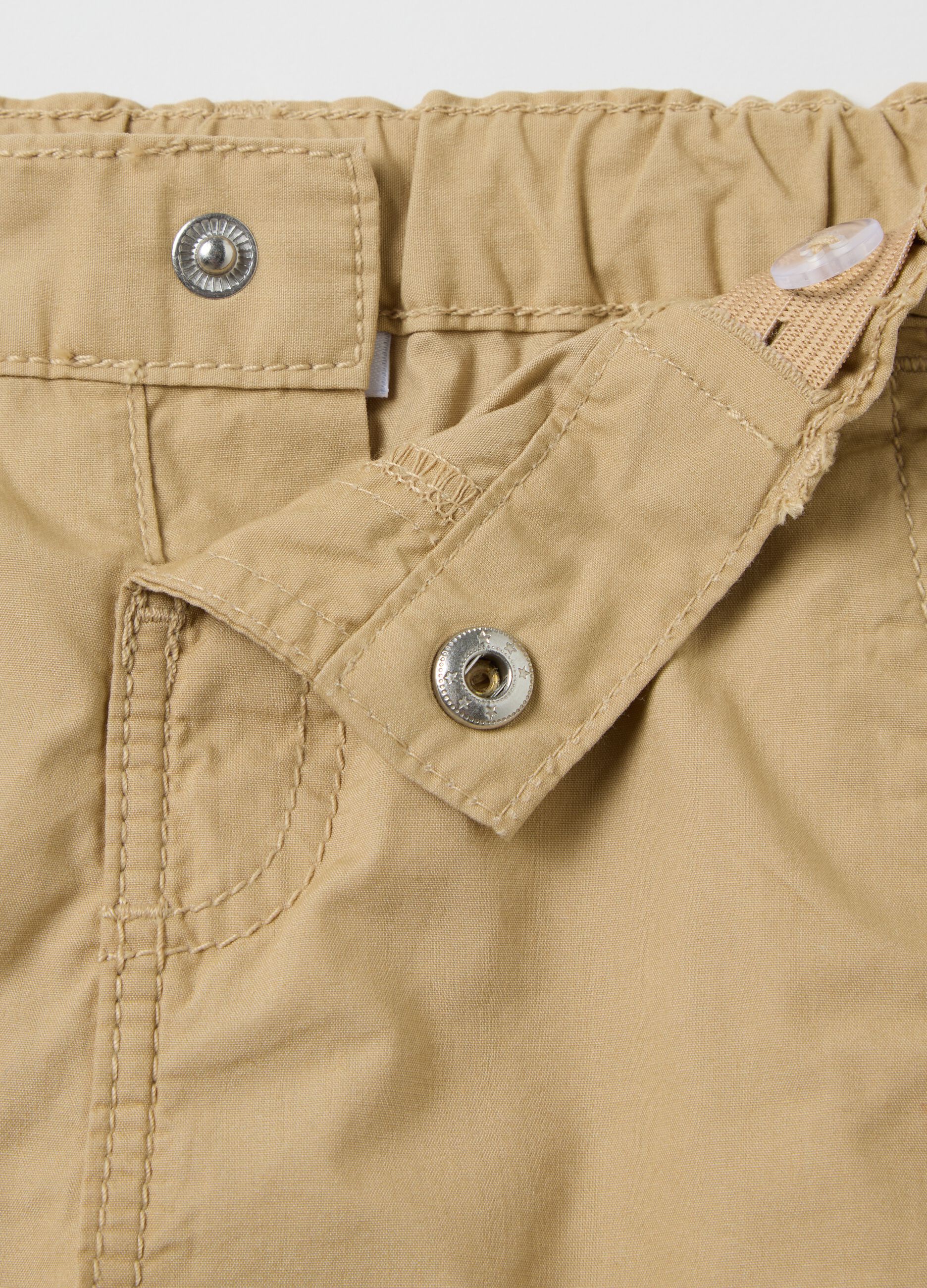 Poplin trousers with elasticated edging