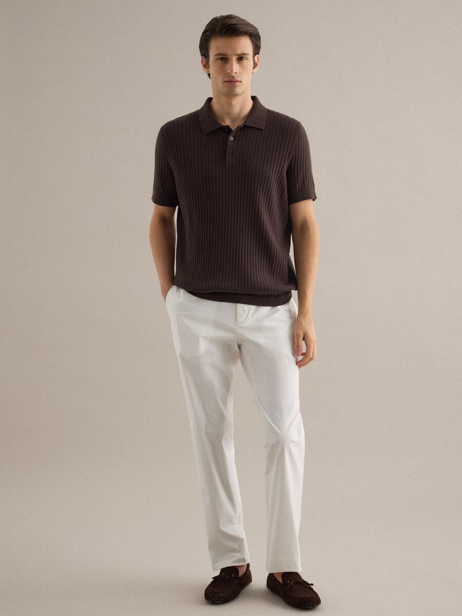 Pantaloni in cotone elasticizzato bianchi regular fit_1