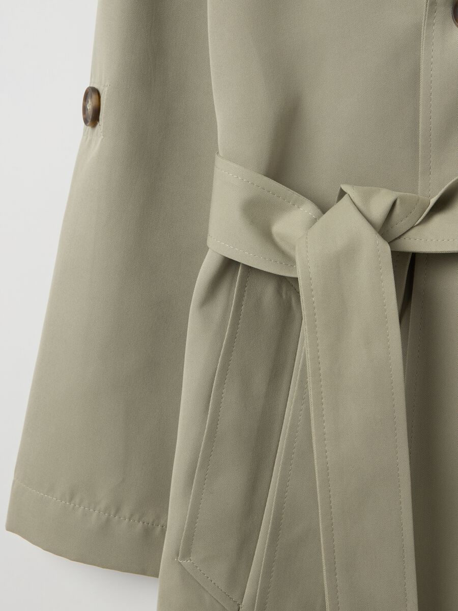Double-breasted trench coat with buttons and belt_5