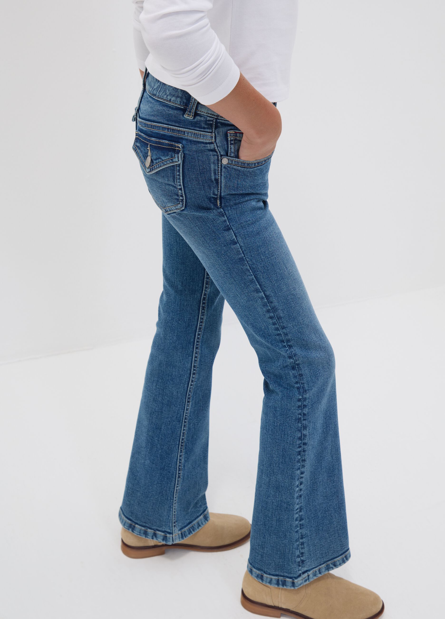 Girls&rsquo; blue flared stretch-cotton jeans
