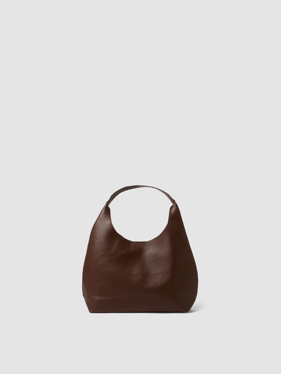 Borsa marrone a spalla effetto martellato con pochette_2