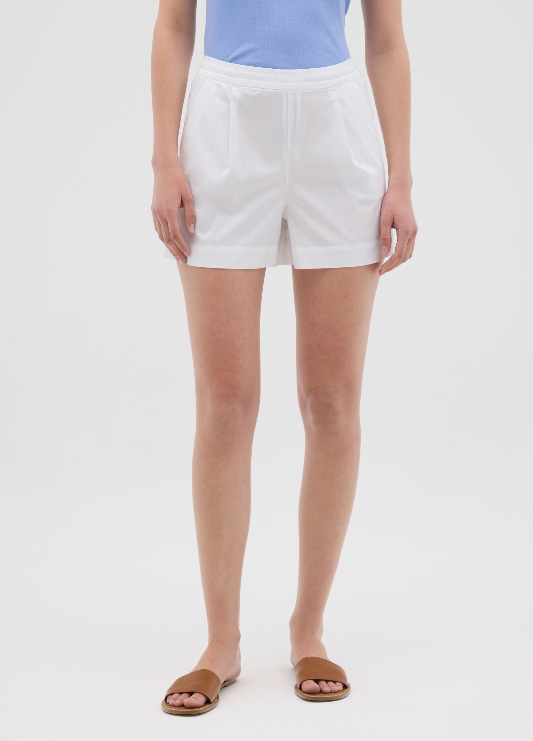 Women's White Stretch Cotton Regular Fit Shorts