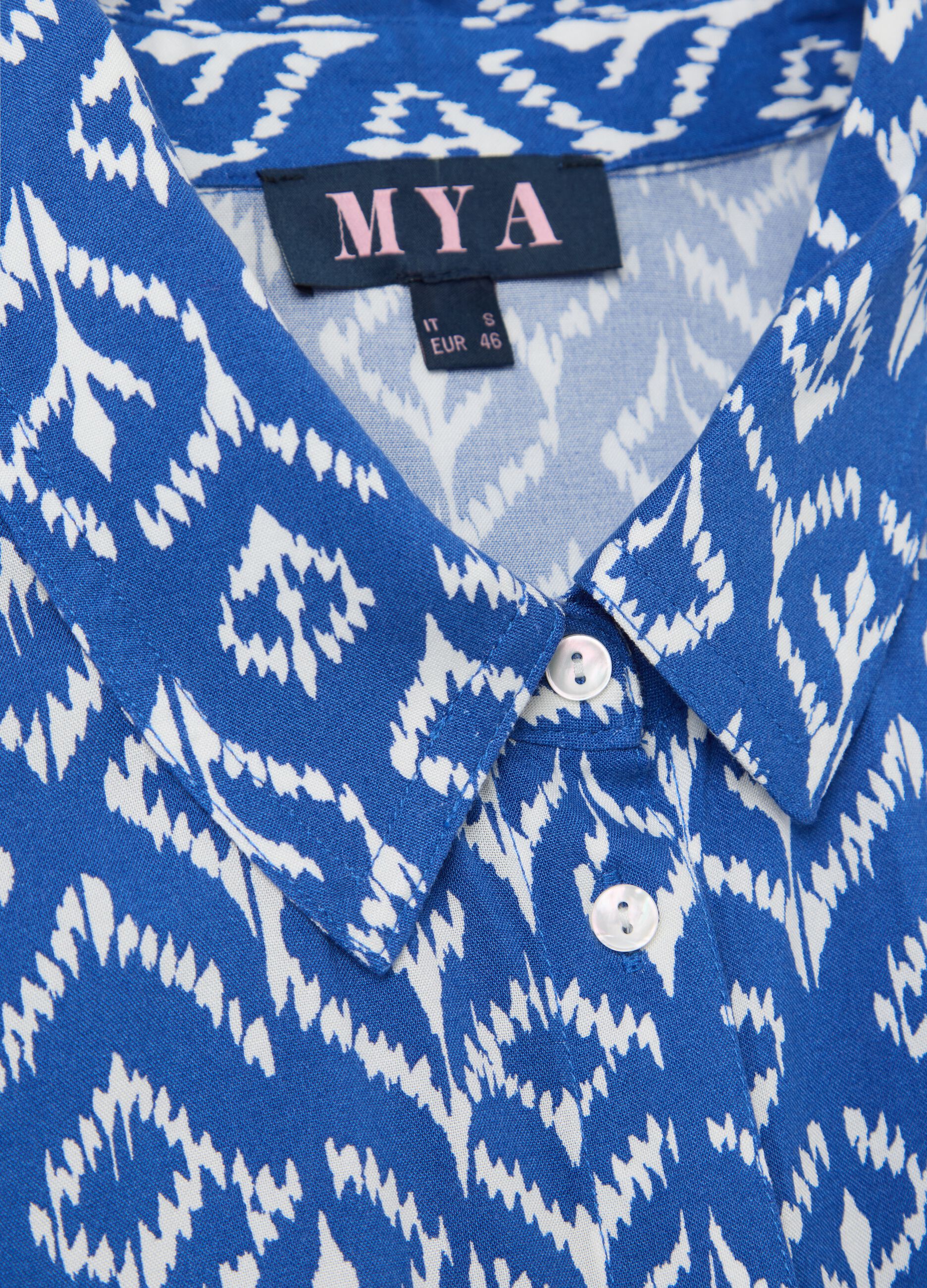 Curvy blue viscose dress with geometric motif