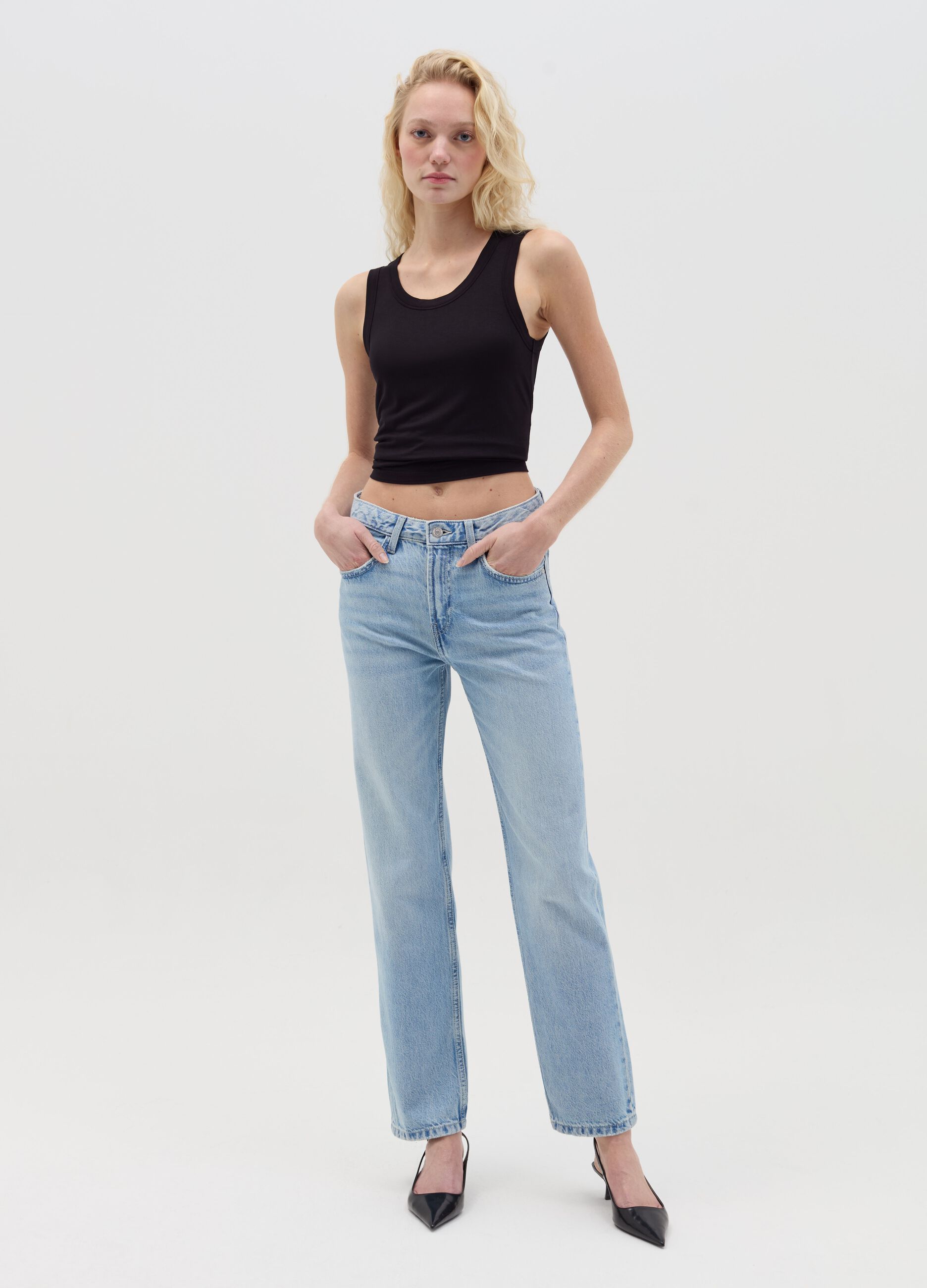 Basic black tank top in stretch viscose