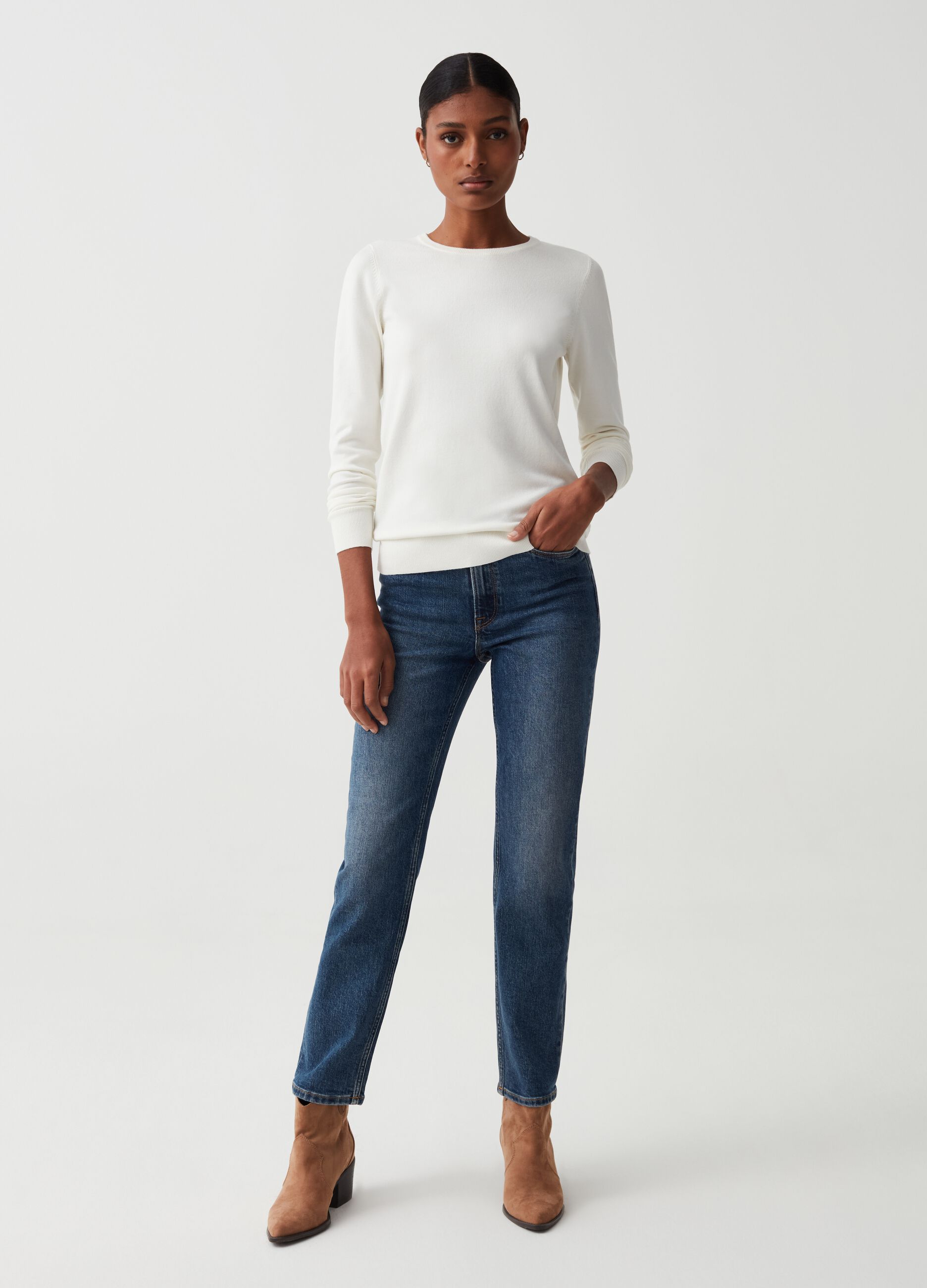 Crew-neck pullover