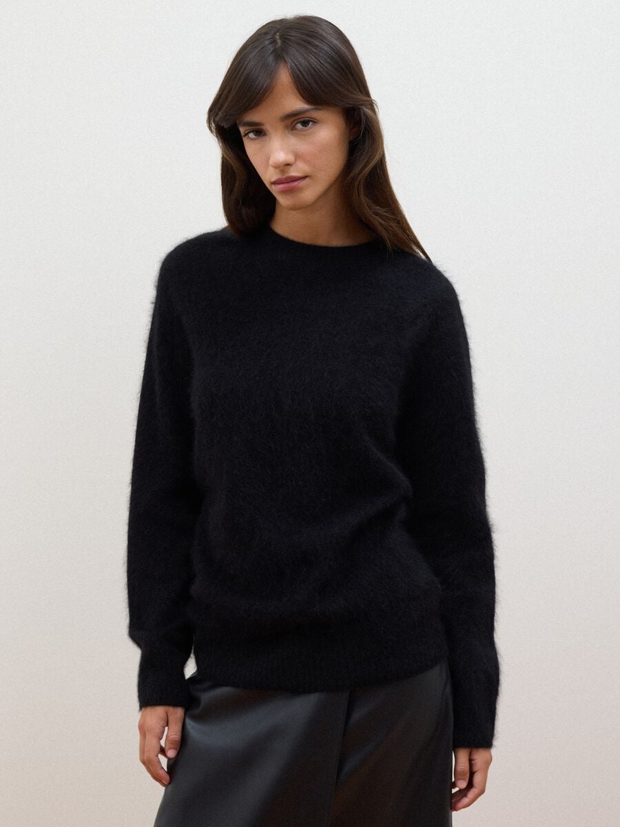 Maglia girocollo nera in misto lana e cashmere over fit_2