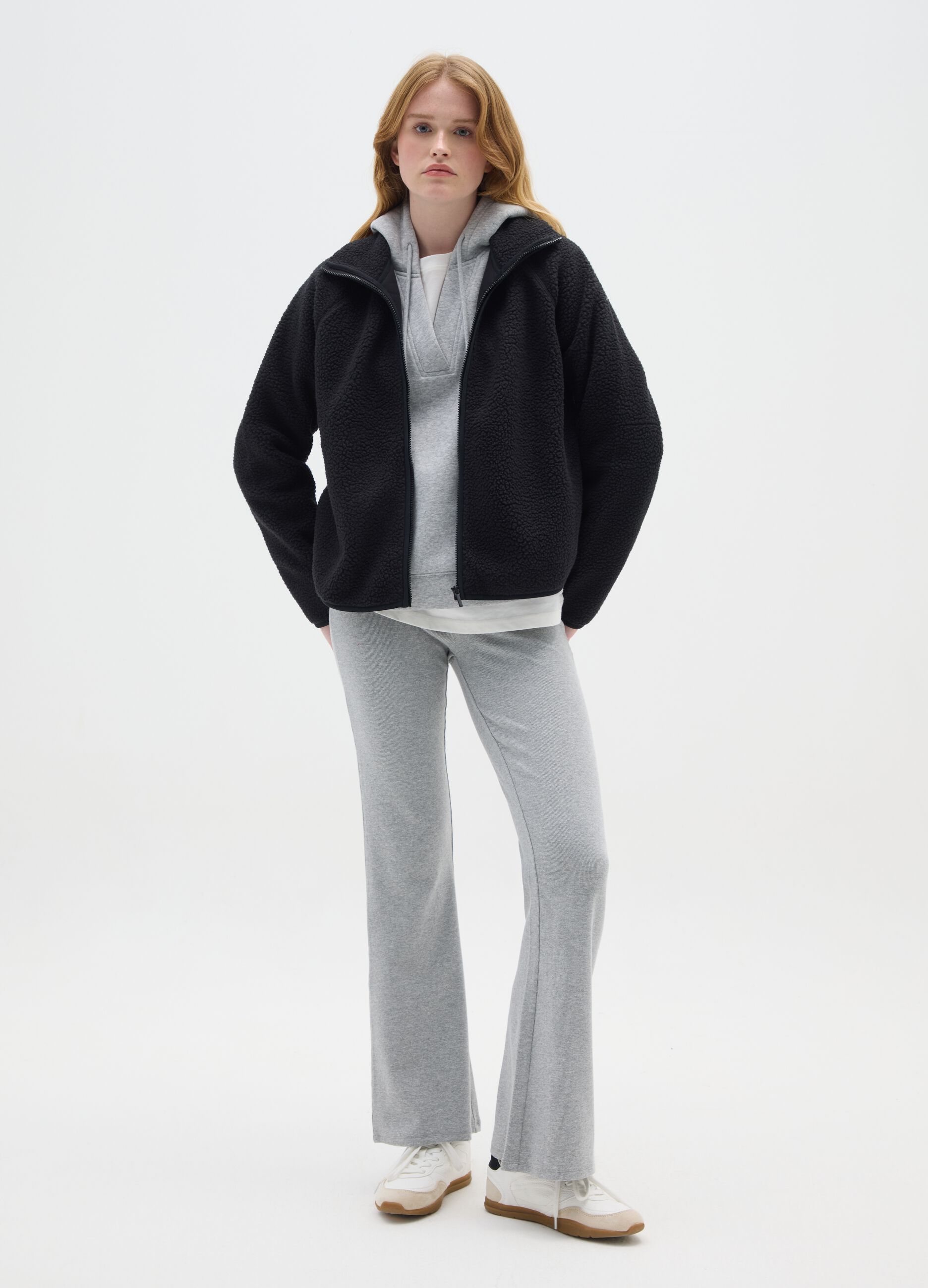 Black regular fit zip sweatshirt