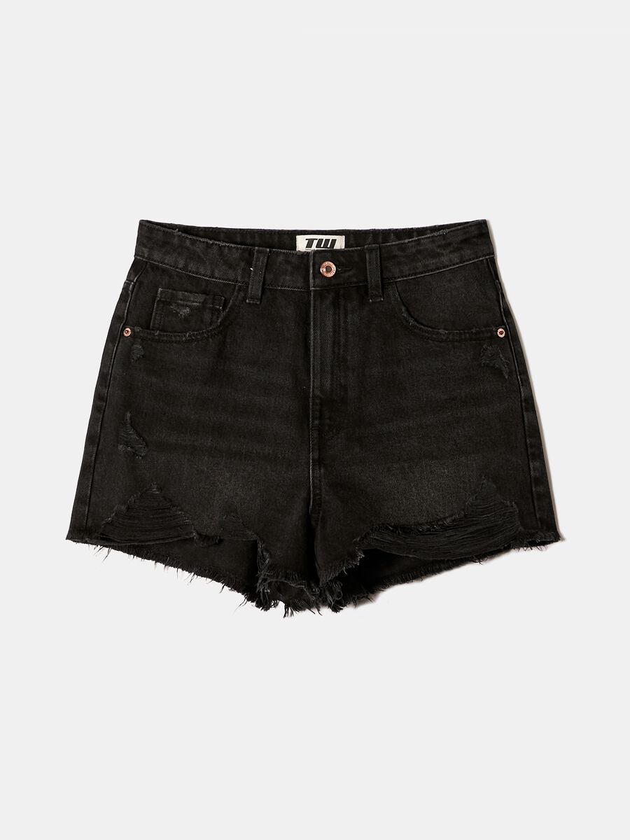 Denim shorts with fringing and abrasions_3