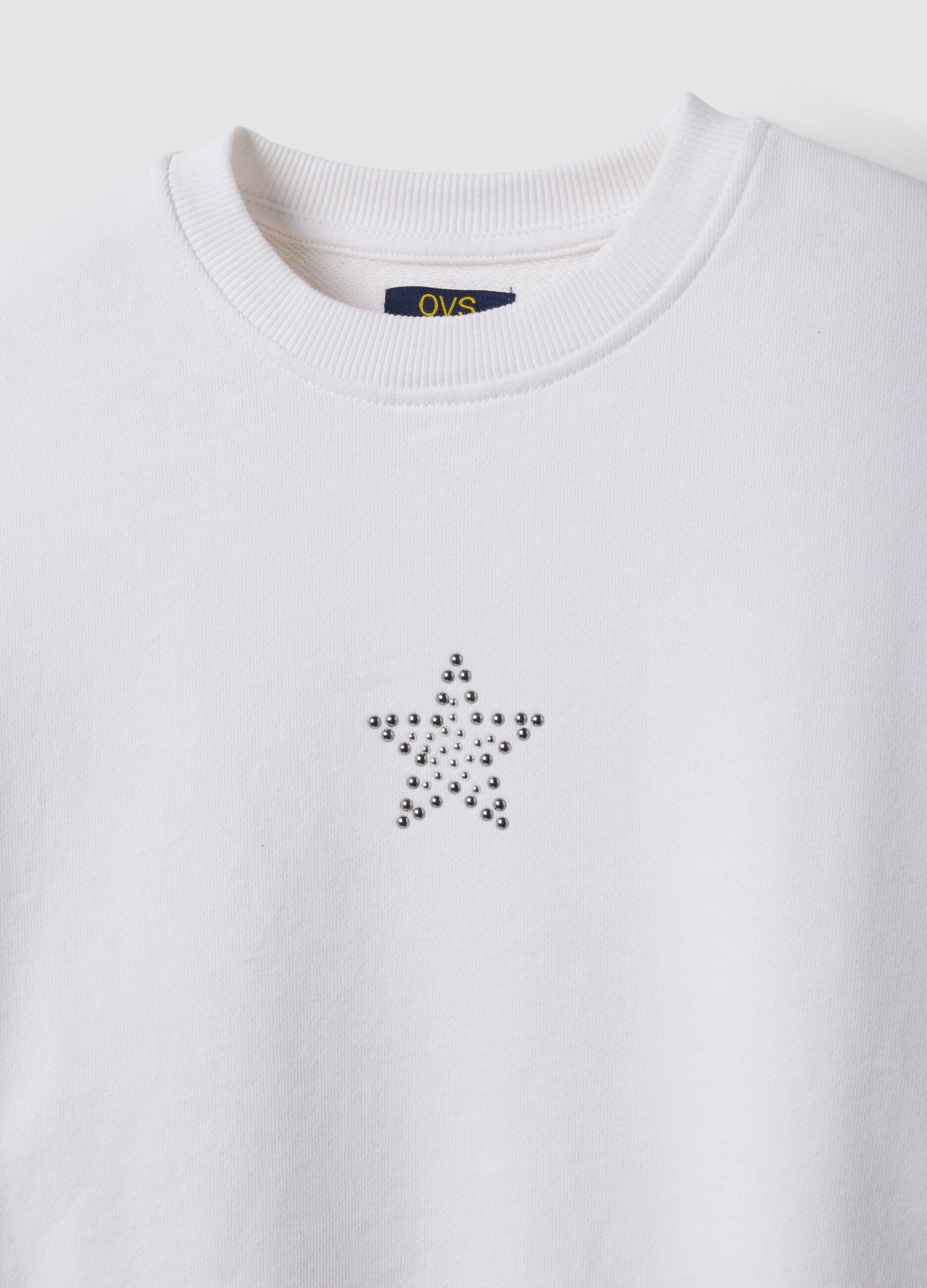 White oversized pure cotton sweatshirt with stars for girls