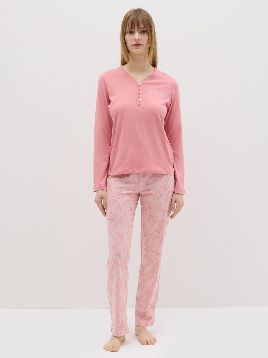 Pink cotton pyjamas with granddad neckline and print_0