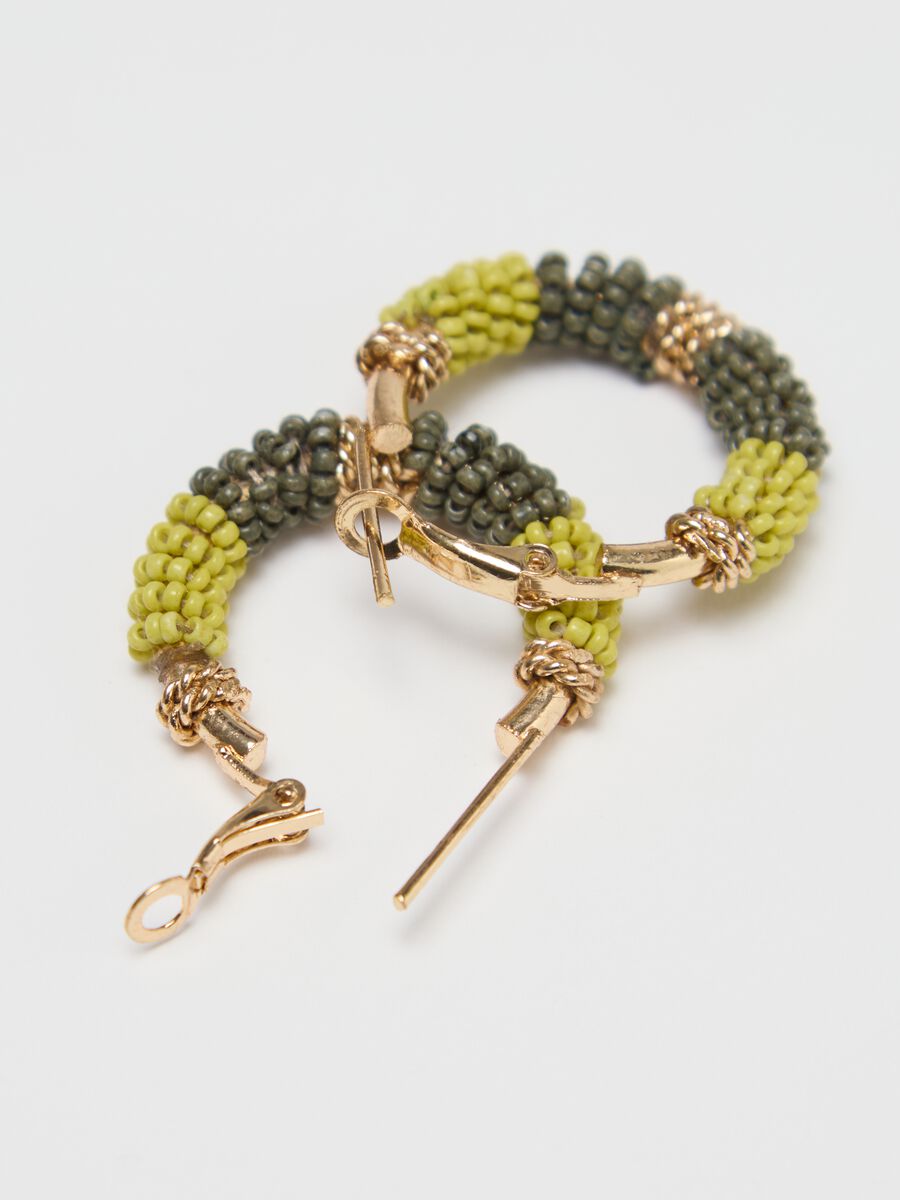 Hoop earrings with green and yellow beads_2