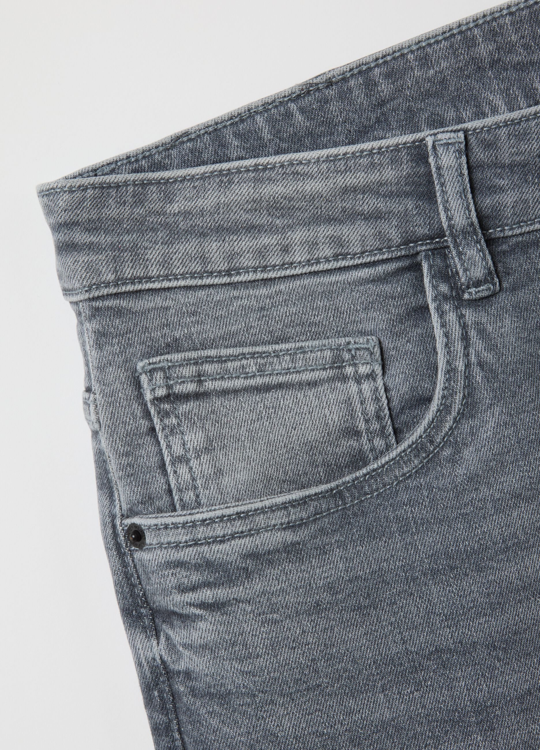 Men's comfort grey stretch cotton jeans