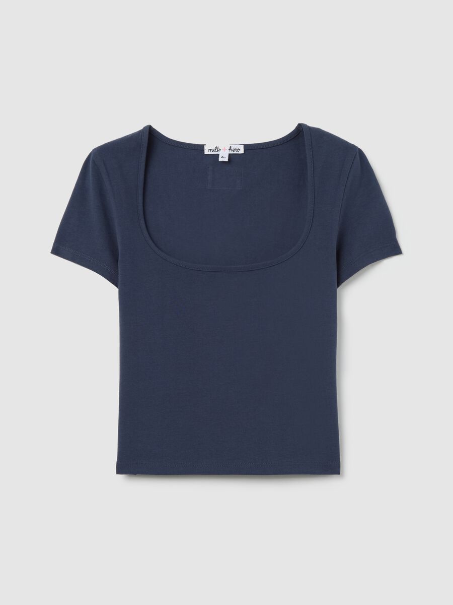 Blue T-shirt with square neckline_4