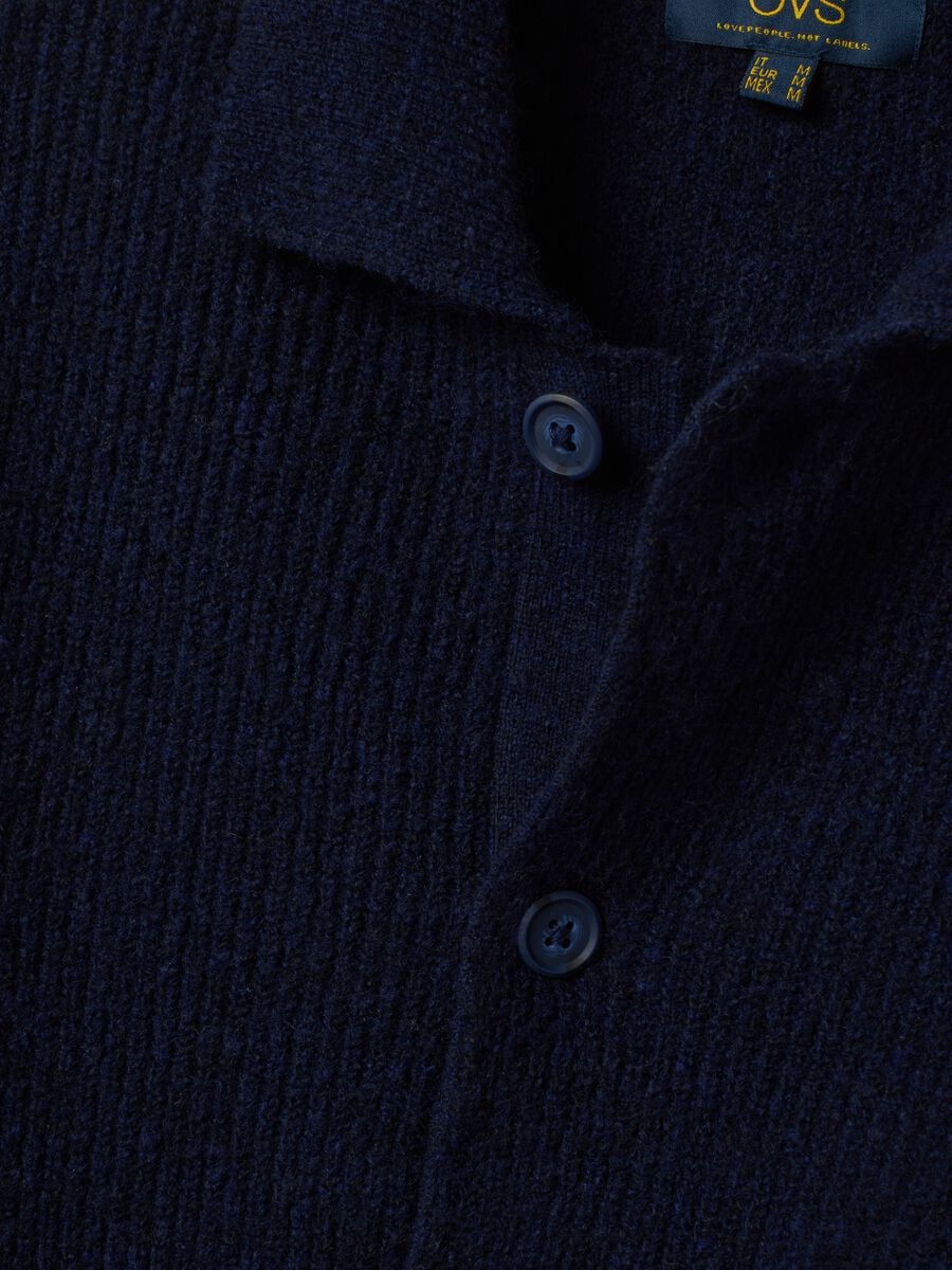 Cardigan blu navy in lana elasticizzata colletto polo_1