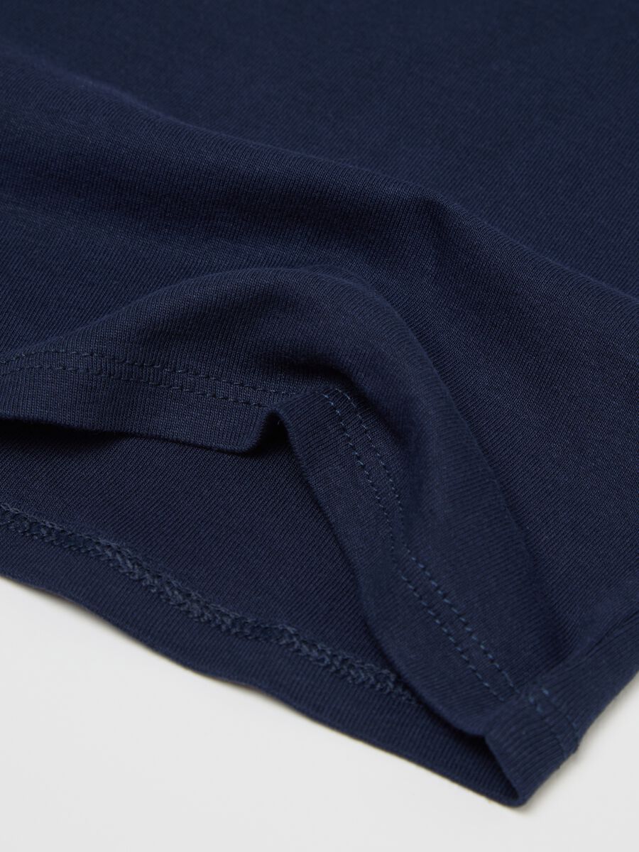 Two-pack blue and white racerback vests in cotton_2