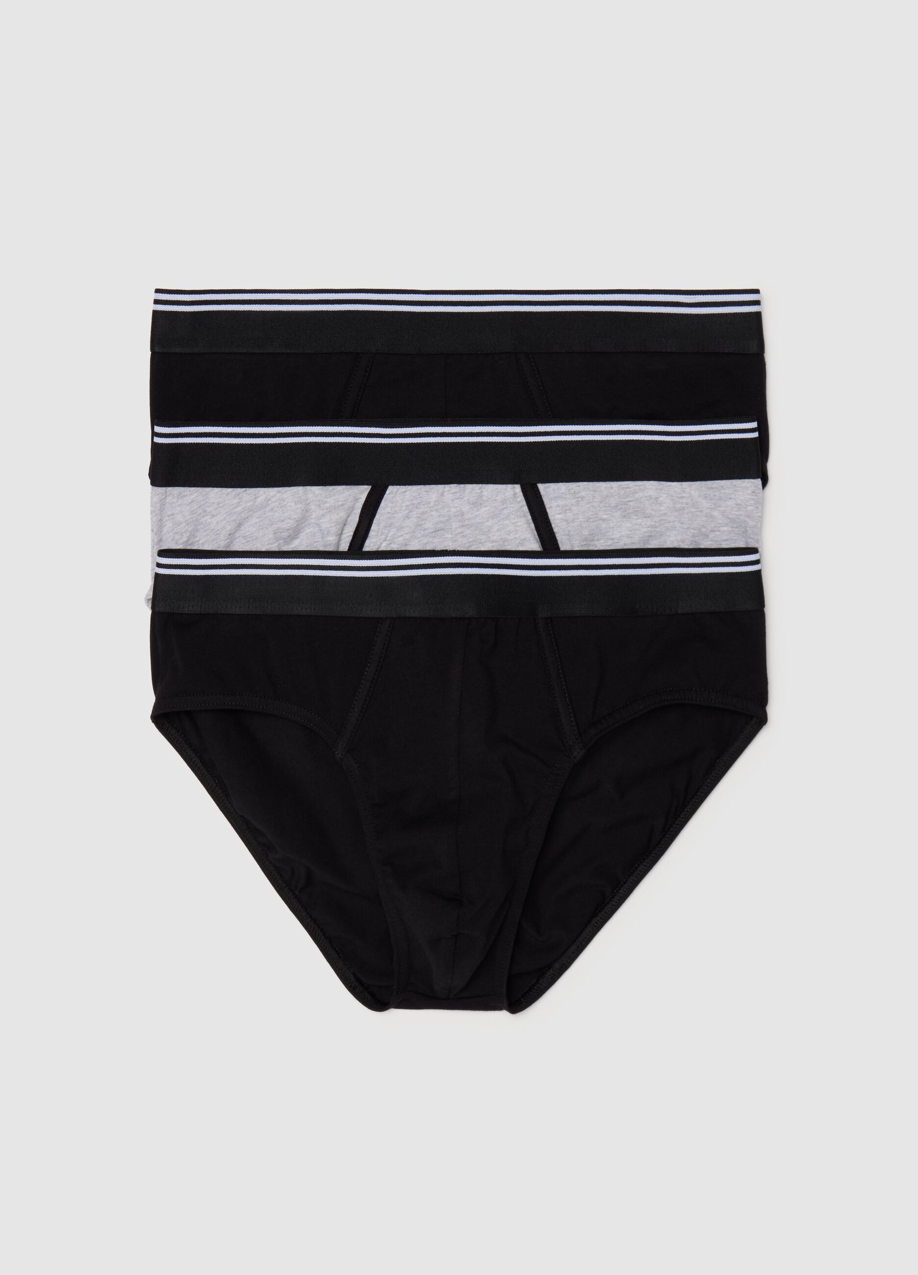 Three-pack briefs in stretch cotton with striped detail