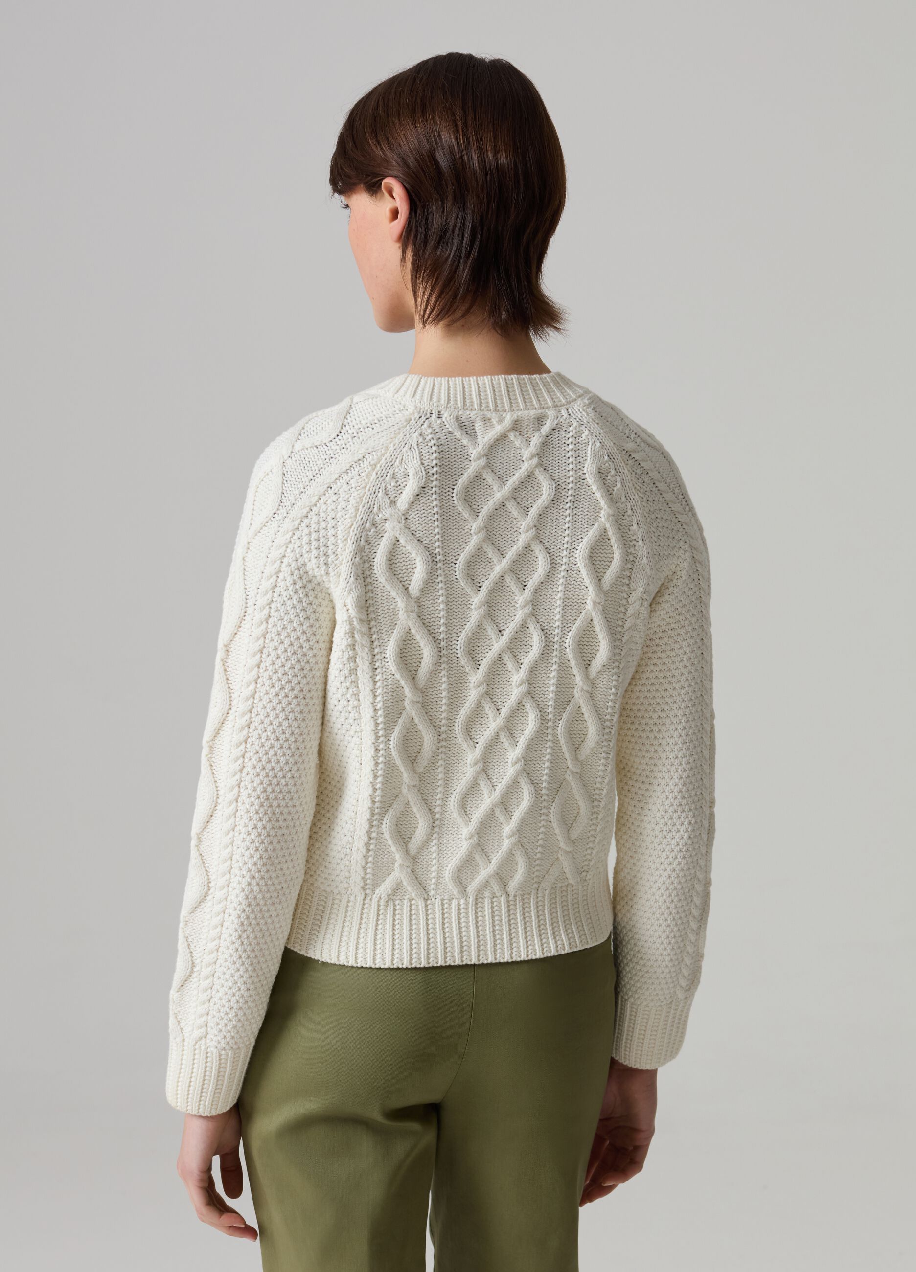 Cardigan intrecciato con motivo a rombi